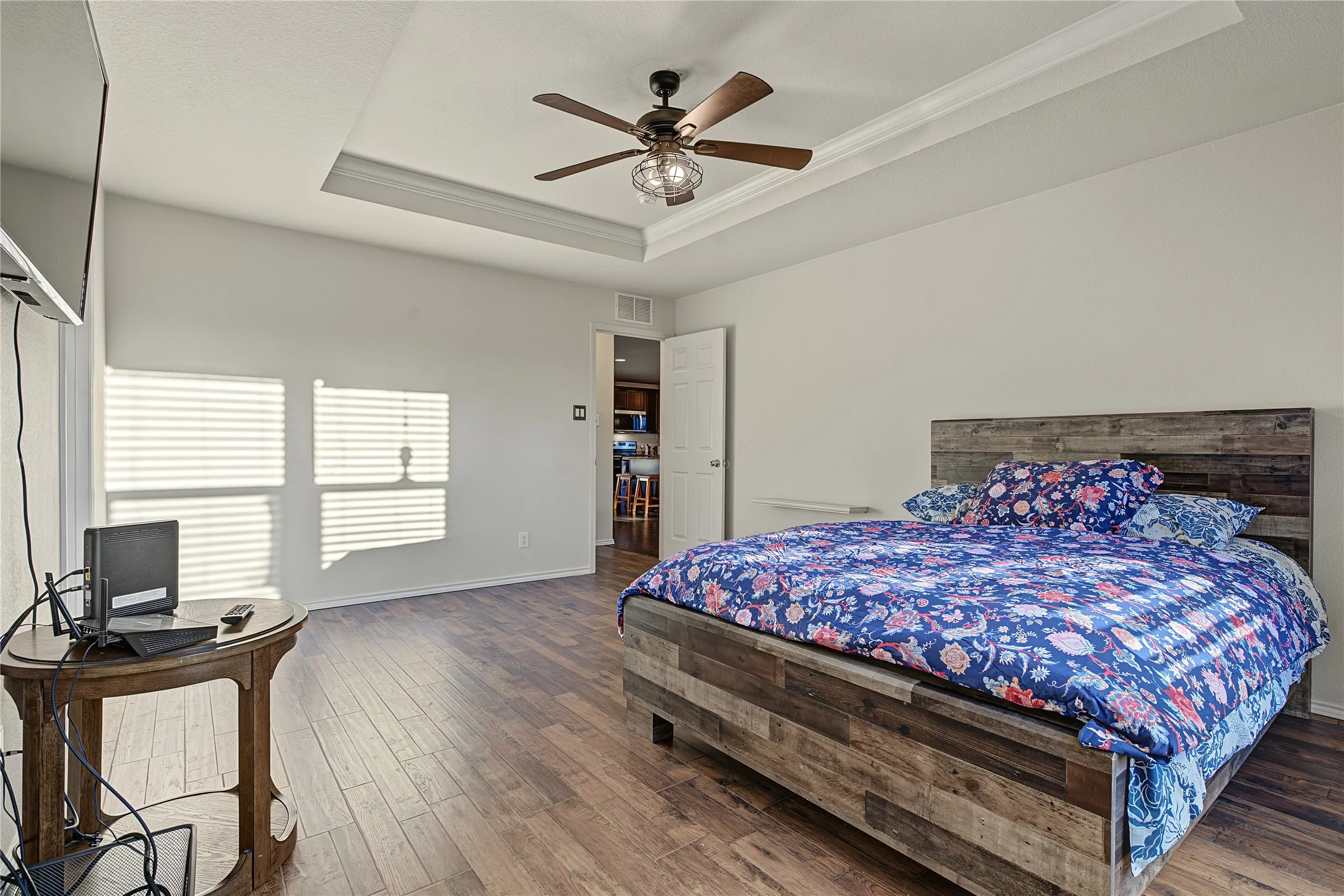 Single Family Residence For Sale in Collin County , 2929 Aspen Way, Melissa, Texas 75454, 3 Bedroom, 2 Bathroom, 2 Garage spaces, 1,900 Sqft, built in 2014, mls#21401945, Real Estate Agent in Melissa, Homes For Sale in Collin county, Homes For Sale in Melissa, Realtor in Melissa Texas, Real Estate Brokerage Independent Realty Texas, Luminita Cordes Realtor