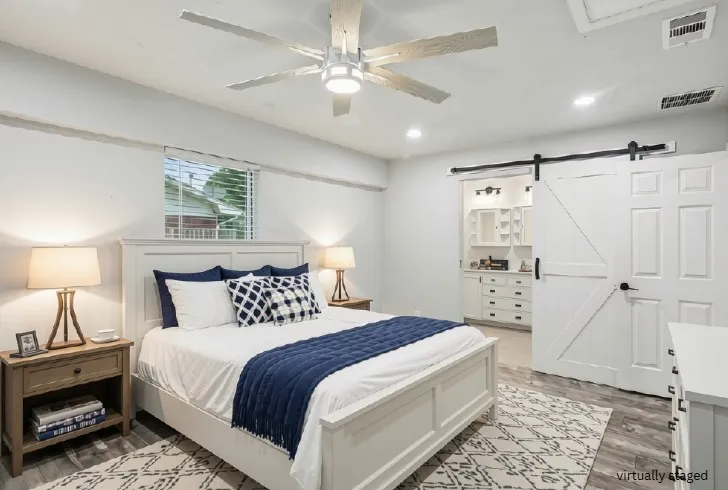 Single Family Residence For Sale in Kaufman County , 511 Commerce Street, Kemp, Texas 75143, 4 Bedroom, 2 Bathroom, Garage spaces, 1,785 Sqft, built in 1984, mls#21406223, Real Estate Agent in Kemp, Homes For Sale in Kaufman county, Homes For Sale in Kemp, Realtor in Kemp Texas, Real Estate Brokerage Independent Realty Texas, Luminita Cordes Realtor