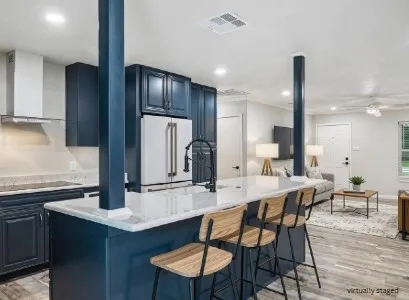 Single Family Residence For Sale in Kaufman County , 511 Commerce Street, Kemp, Texas 75143, 4 Bedroom, 2 Bathroom, Garage spaces, 1,785 Sqft, built in 1984, mls#21406223, Real Estate Agent in Kemp, Homes For Sale in Kaufman county, Homes For Sale in Kemp, Realtor in Kemp Texas, Real Estate Brokerage Independent Realty Texas, Luminita Cordes Realtor