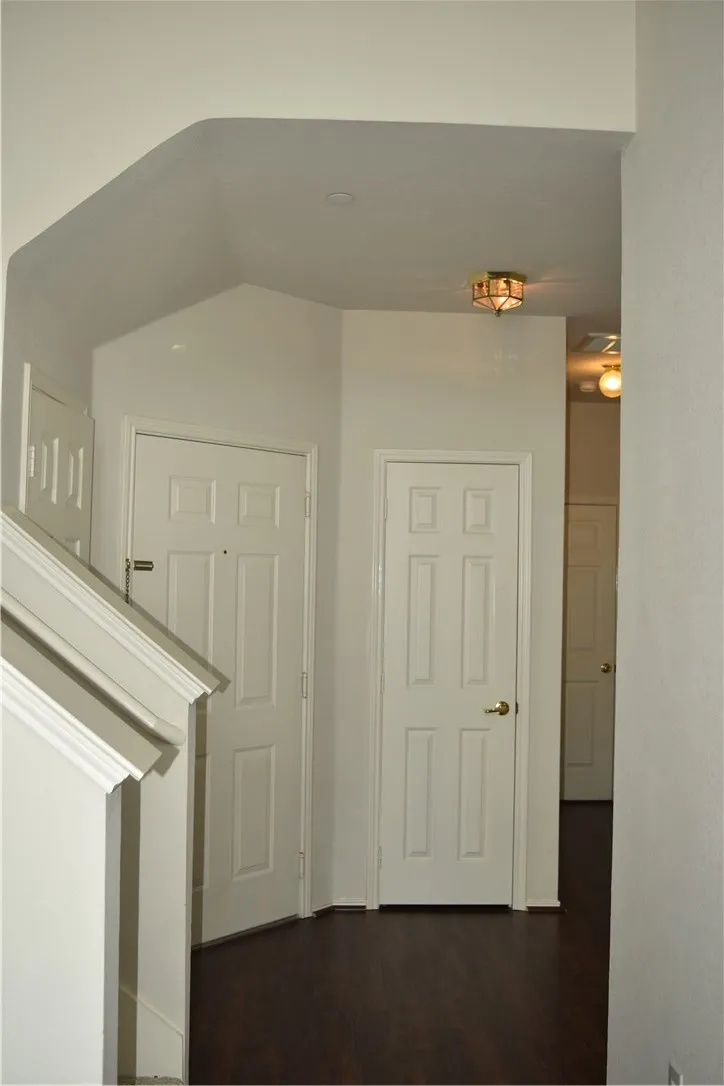 Townhouse For Rent in Collin County , 8617 Heather Ridge Drive, Plano, Texas 75024, 2 Bedroom, 2 Bathroom, 2 Garage spaces, 1,346 Sqft, built in 2001, mls#21406229, Real Estate Agent in Plano, Homes For Rent in Collin county, Homes For Rent in Plano, Realtor in Plano Texas, Real Estate Brokerage Independent Realty Texas, Luminita Cordes Realtor