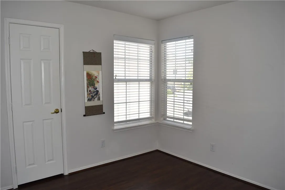 Townhouse For Rent in Collin County , 8617 Heather Ridge Drive, Plano, Texas 75024, 2 Bedroom, 2 Bathroom, 2 Garage spaces, 1,346 Sqft, built in 2001, mls#21406229, Real Estate Agent in Plano, Homes For Rent in Collin county, Homes For Rent in Plano, Realtor in Plano Texas, Real Estate Brokerage Independent Realty Texas, Luminita Cordes Realtor