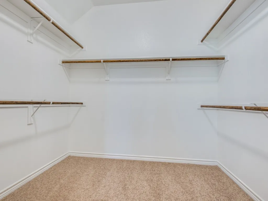 Single Family Residence For Rent in Denton County , 7024 Mapleshade Way, Little Elm, Texas 76227, 3 Bedroom, 2 Bathroom, 2 Garage spaces, 1,910 Sqft, built in 2022, mls#21406228, Real Estate Agent in Little Elm, Homes For Rent in Denton county, Homes For Rent in Little Elm, Realtor in Little Elm Texas, Real Estate Brokerage Independent Realty Texas, Luminita Cordes Realtor