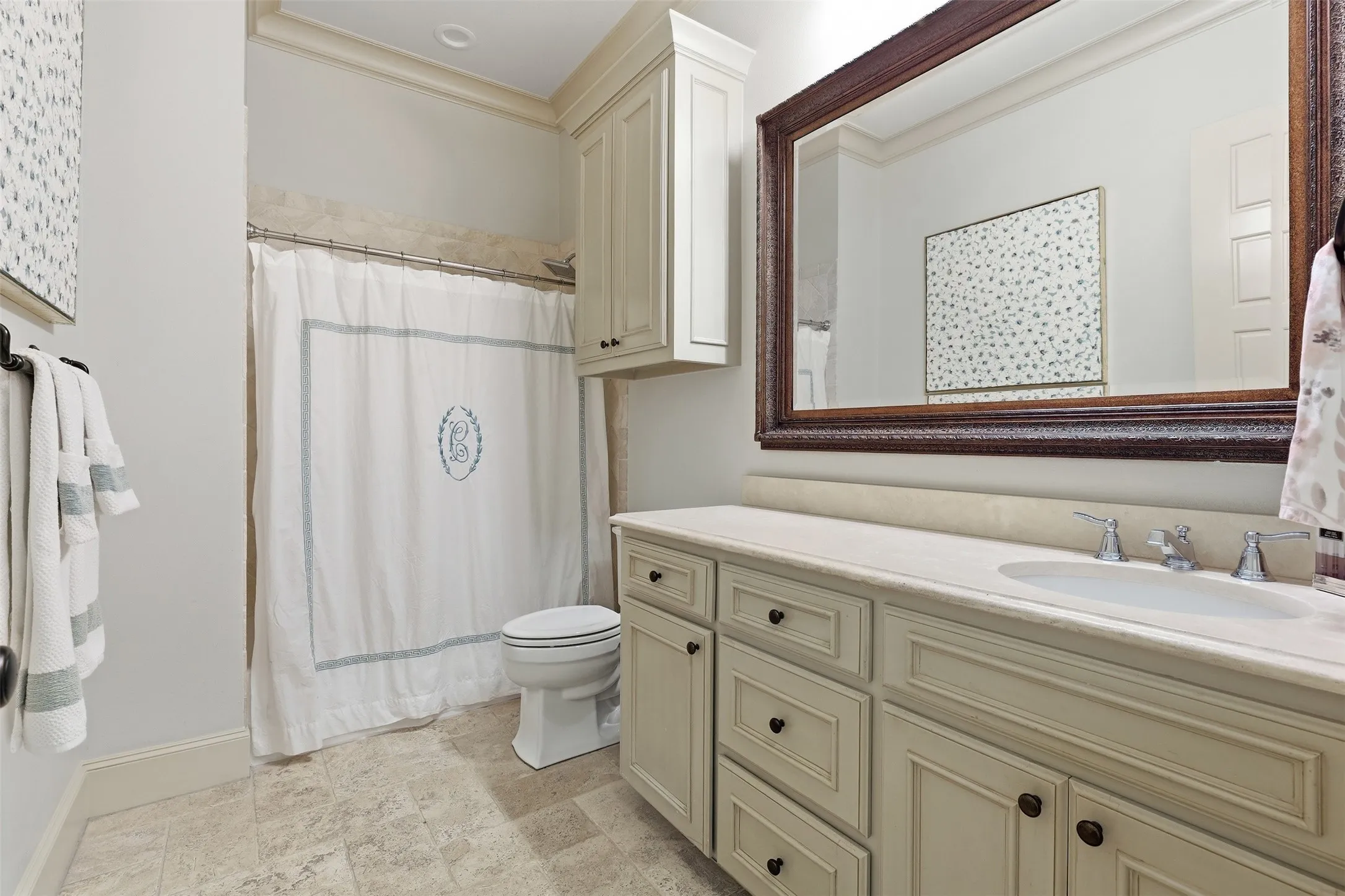 Single Family Residence For Sale in Tarrant County , 3057 Elm River Drive, Fort Worth, Texas 76116, 4 Bedroom, 4 Bathroom, 3 Garage spaces, 3,741 Sqft, built in 2011, mls#21405286, Real Estate Agent in Fort Worth, Homes For Sale in Tarrant county, Homes For Sale in Fort Worth, Realtor in Fort Worth Texas, Real Estate Brokerage Independent Realty Texas, Luminita Cordes Realtor