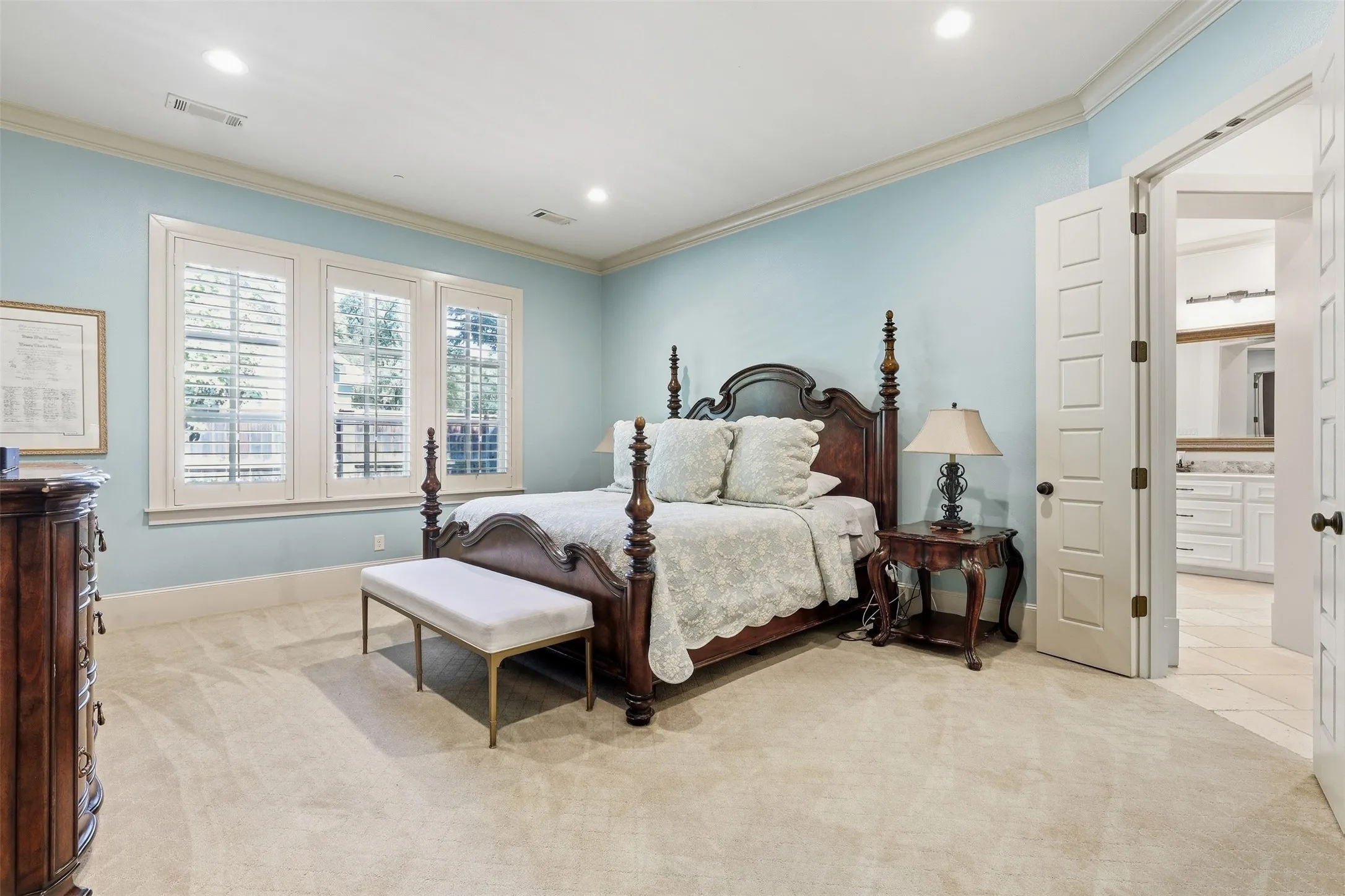 Single Family Residence For Sale in Tarrant County , 3057 Elm River Drive, Fort Worth, Texas 76116, 4 Bedroom, 4 Bathroom, 3 Garage spaces, 3,741 Sqft, built in 2011, mls#21405286, Real Estate Agent in Fort Worth, Homes For Sale in Tarrant county, Homes For Sale in Fort Worth, Realtor in Fort Worth Texas, Real Estate Brokerage Independent Realty Texas, Luminita Cordes Realtor