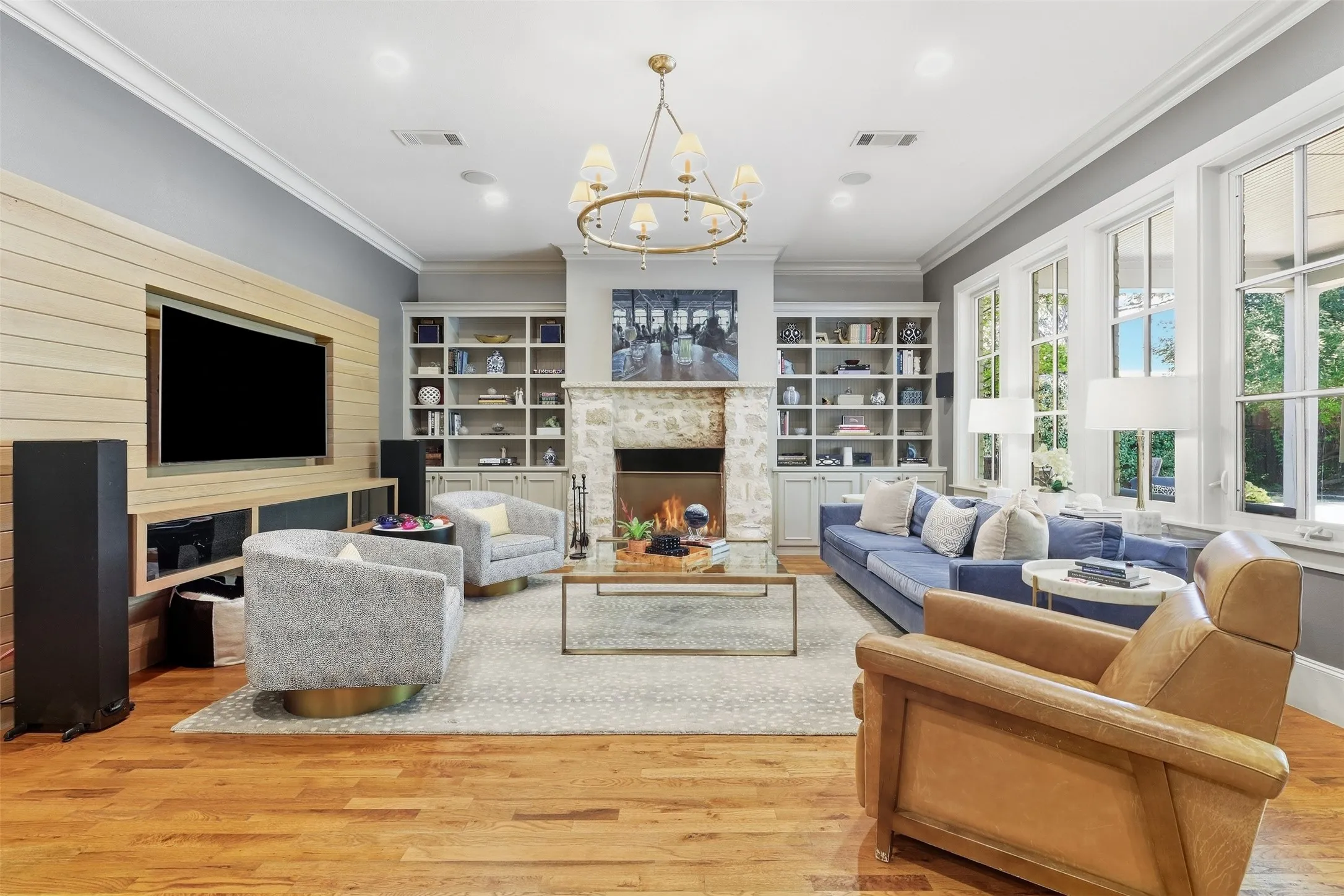 Single Family Residence For Sale in Tarrant County , 3057 Elm River Drive, Fort Worth, Texas 76116, 4 Bedroom, 4 Bathroom, 3 Garage spaces, 3,741 Sqft, built in 2011, mls#21405286, Real Estate Agent in Fort Worth, Homes For Sale in Tarrant county, Homes For Sale in Fort Worth, Realtor in Fort Worth Texas, Real Estate Brokerage Independent Realty Texas, Luminita Cordes Realtor