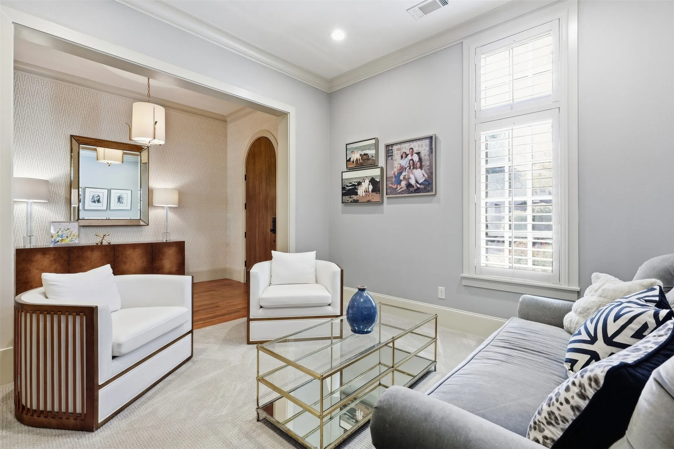 Single Family Residence For Sale in Tarrant County , 3057 Elm River Drive, Fort Worth, Texas 76116, 4 Bedroom, 4 Bathroom, 3 Garage spaces, 3,741 Sqft, built in 2011, mls#21405286, Real Estate Agent in Fort Worth, Homes For Sale in Tarrant county, Homes For Sale in Fort Worth, Realtor in Fort Worth Texas, Real Estate Brokerage Independent Realty Texas, Luminita Cordes Realtor