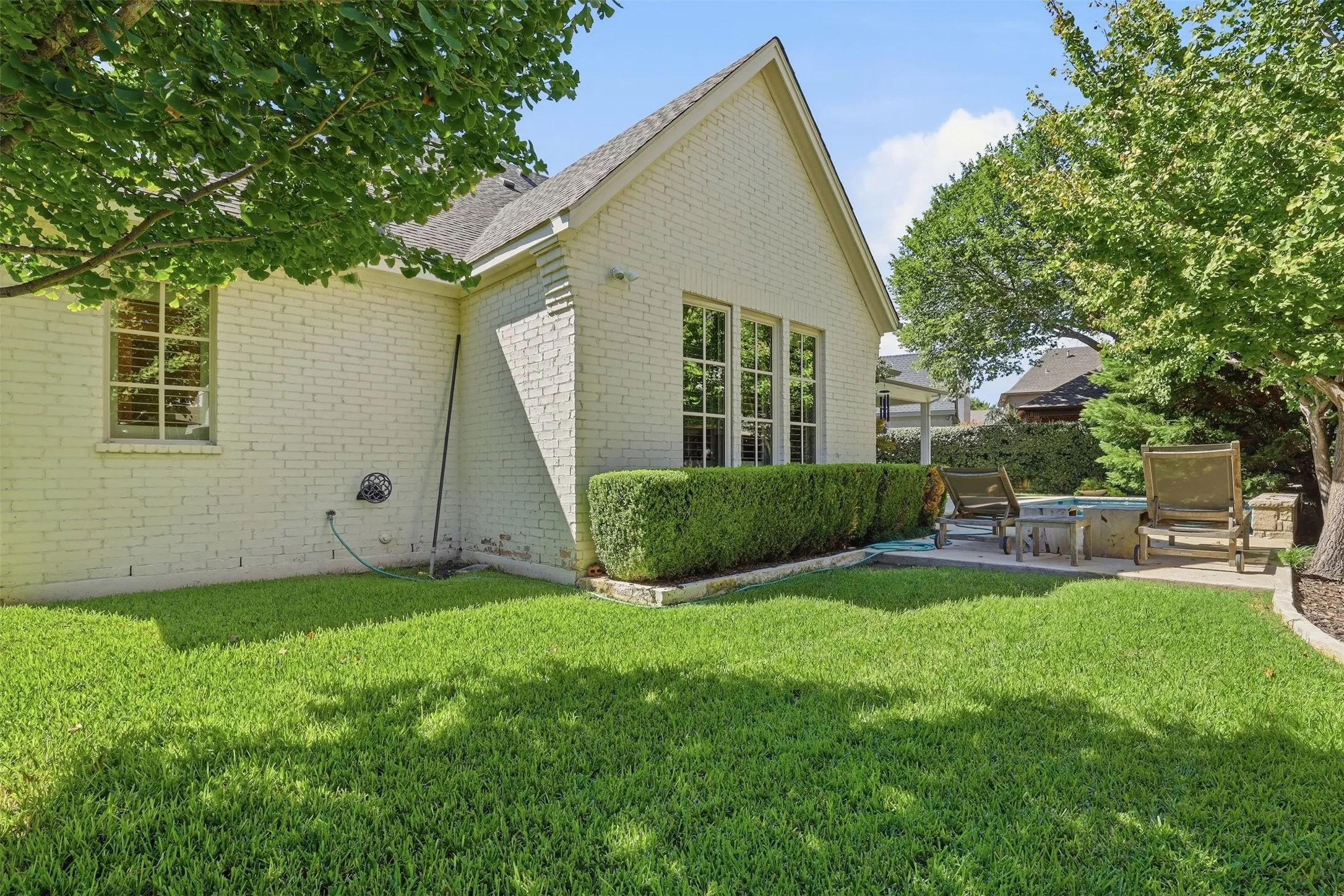 Single Family Residence For Sale in Tarrant County , 3057 Elm River Drive, Fort Worth, Texas 76116, 4 Bedroom, 4 Bathroom, 3 Garage spaces, 3,741 Sqft, built in 2011, mls#21405286, Real Estate Agent in Fort Worth, Homes For Sale in Tarrant county, Homes For Sale in Fort Worth, Realtor in Fort Worth Texas, Real Estate Brokerage Independent Realty Texas, Luminita Cordes Realtor