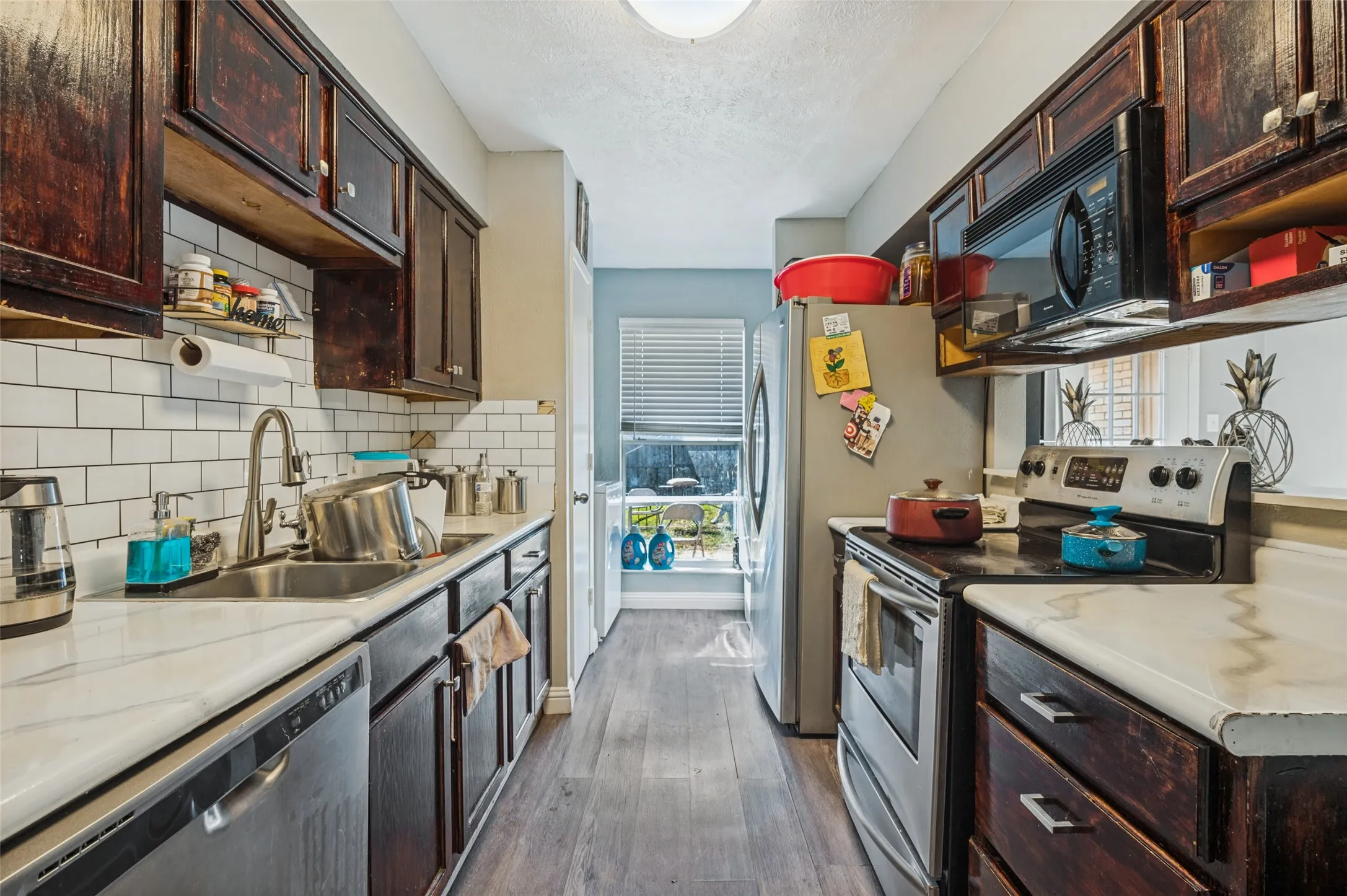 Single Family Residence For Sale in Dallas County , 1202 Canyon Oaks Drive, Lancaster, Texas 75146, 5 Bedroom, 2 Bathroom, Garage spaces, 2,025 Sqft, built in 1979, mls#21406151, Real Estate Agent in Lancaster, Homes For Sale in Dallas county, Homes For Sale in Lancaster, Realtor in Lancaster Texas, Real Estate Brokerage Independent Realty Texas, Luminita Cordes Realtor