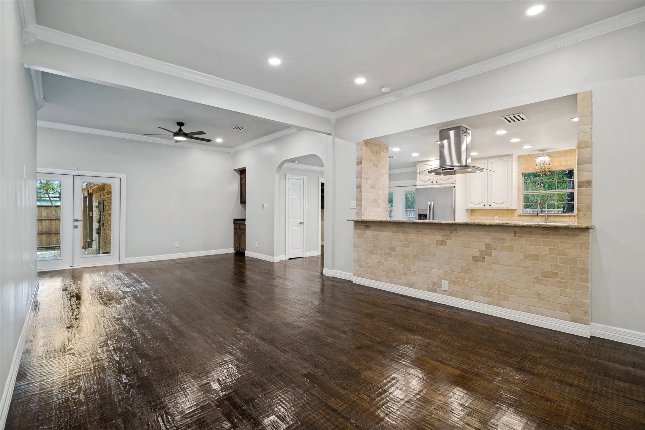 Single Family Residence For Rent in Dallas County , 2641 Windswept Lane, Mesquite, Texas 75181, 4 Bedroom, 3 Bathroom, 2 Garage spaces, 2,192 Sqft, built in 1988, mls#21406245, Real Estate Agent in Mesquite, Homes For Rent in Dallas county, Homes For Rent in Mesquite, Realtor in Mesquite Texas, Real Estate Brokerage Independent Realty Texas, Luminita Cordes Realtor