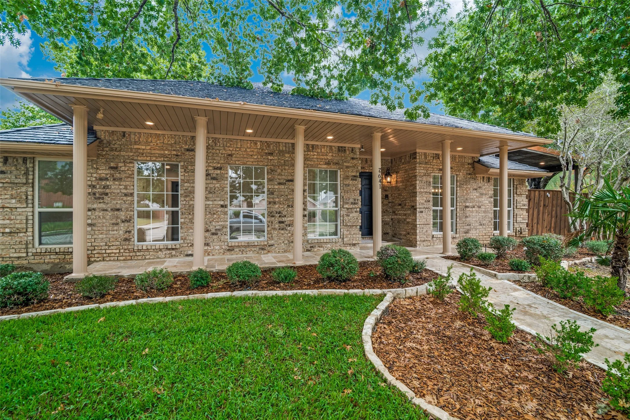Single Family Residence For Rent in Dallas County , 2641 Windswept Lane, Mesquite, Texas 75181, 4 Bedroom, 3 Bathroom, 2 Garage spaces, 2,192 Sqft, built in 1988, mls#21406245, Real Estate Agent in Mesquite, Homes For Rent in Dallas county, Homes For Rent in Mesquite, Realtor in Mesquite Texas, Real Estate Brokerage Independent Realty Texas, Luminita Cordes Realtor