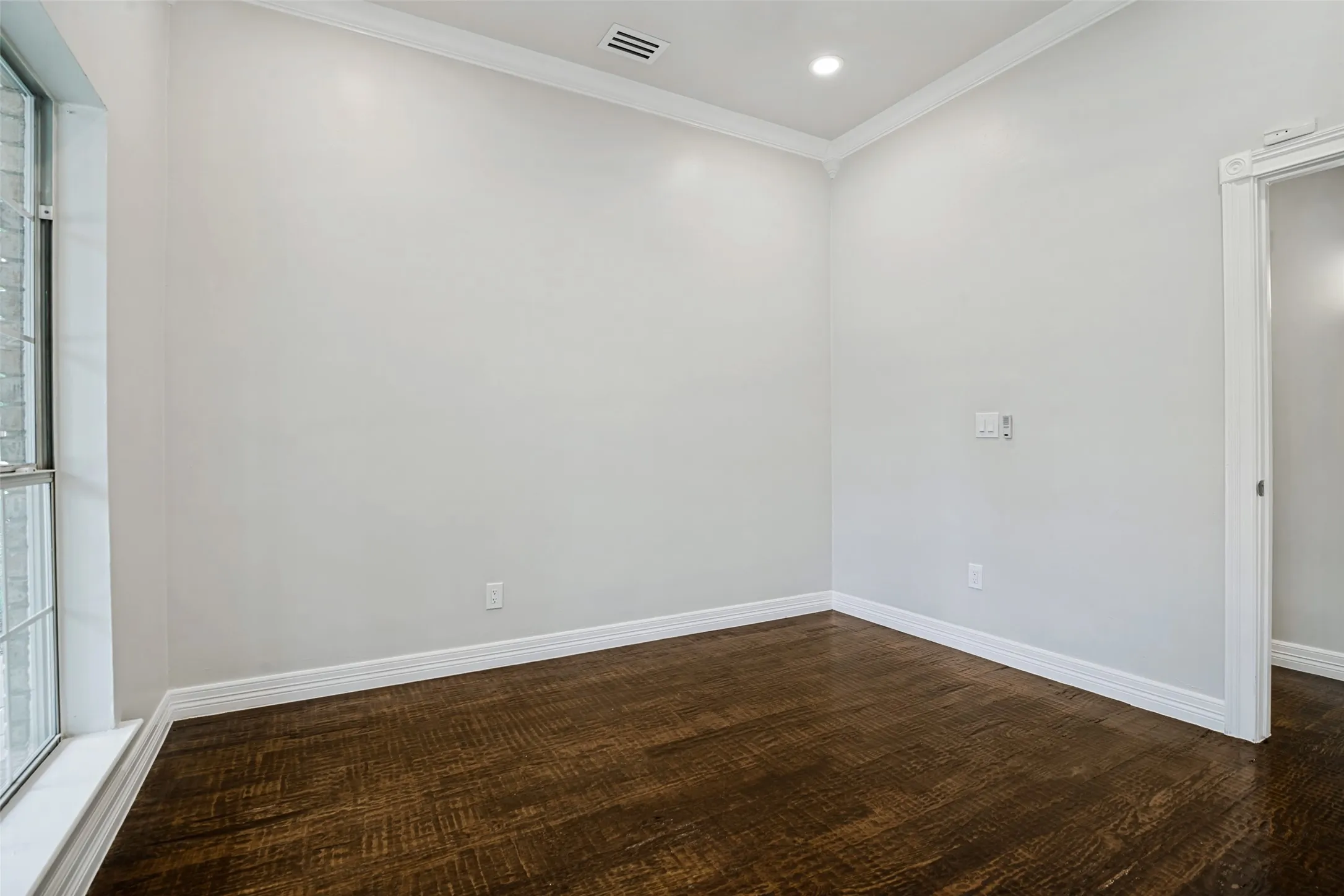 Single Family Residence For Rent in Dallas County , 2641 Windswept Lane, Mesquite, Texas 75181, 4 Bedroom, 3 Bathroom, 2 Garage spaces, 2,192 Sqft, built in 1988, mls#21406245, Real Estate Agent in Mesquite, Homes For Rent in Dallas county, Homes For Rent in Mesquite, Realtor in Mesquite Texas, Real Estate Brokerage Independent Realty Texas, Luminita Cordes Realtor