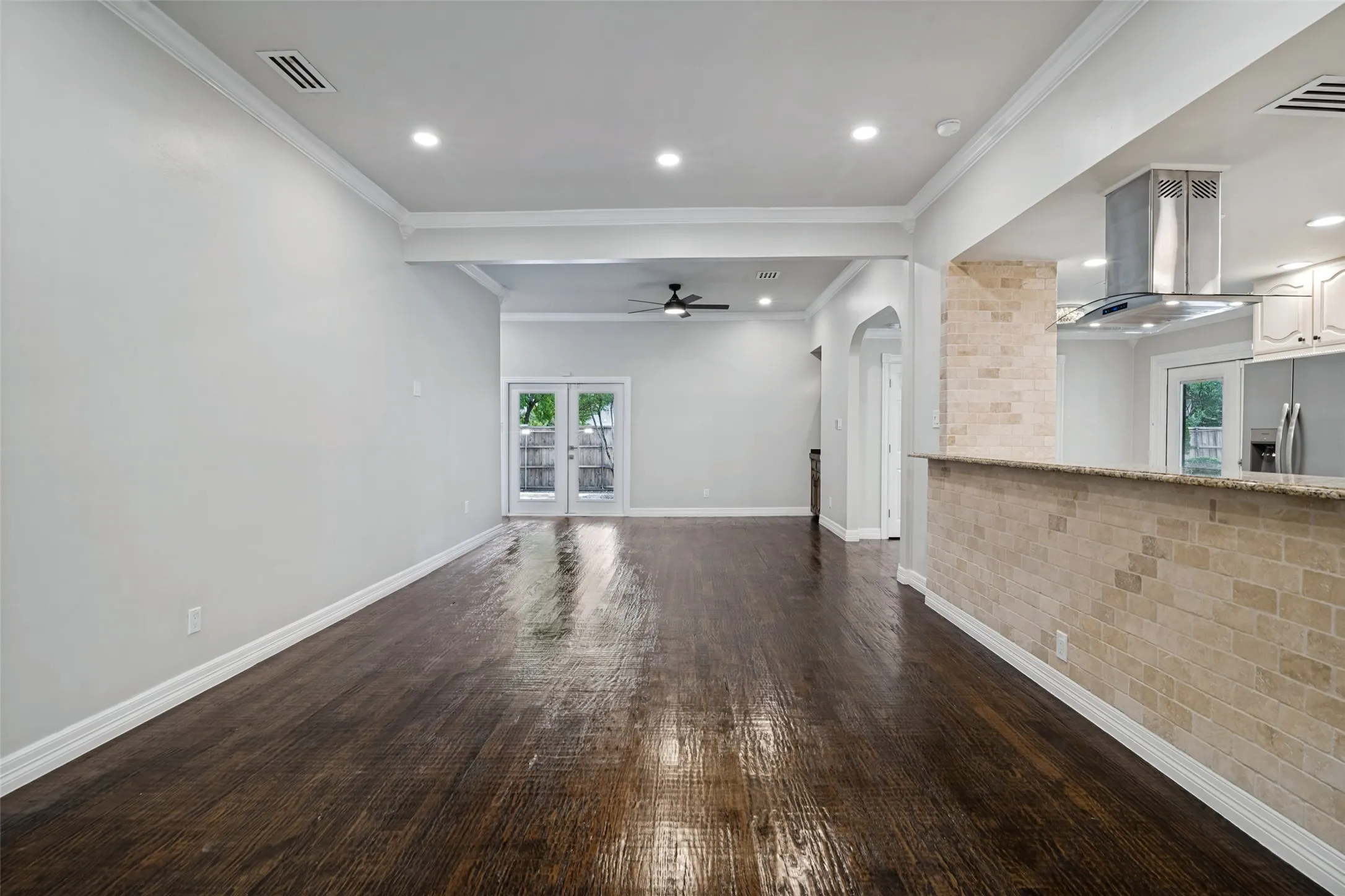 Single Family Residence For Rent in Dallas County , 2641 Windswept Lane, Mesquite, Texas 75181, 4 Bedroom, 3 Bathroom, 2 Garage spaces, 2,192 Sqft, built in 1988, mls#21406245, Real Estate Agent in Mesquite, Homes For Rent in Dallas county, Homes For Rent in Mesquite, Realtor in Mesquite Texas, Real Estate Brokerage Independent Realty Texas, Luminita Cordes Realtor