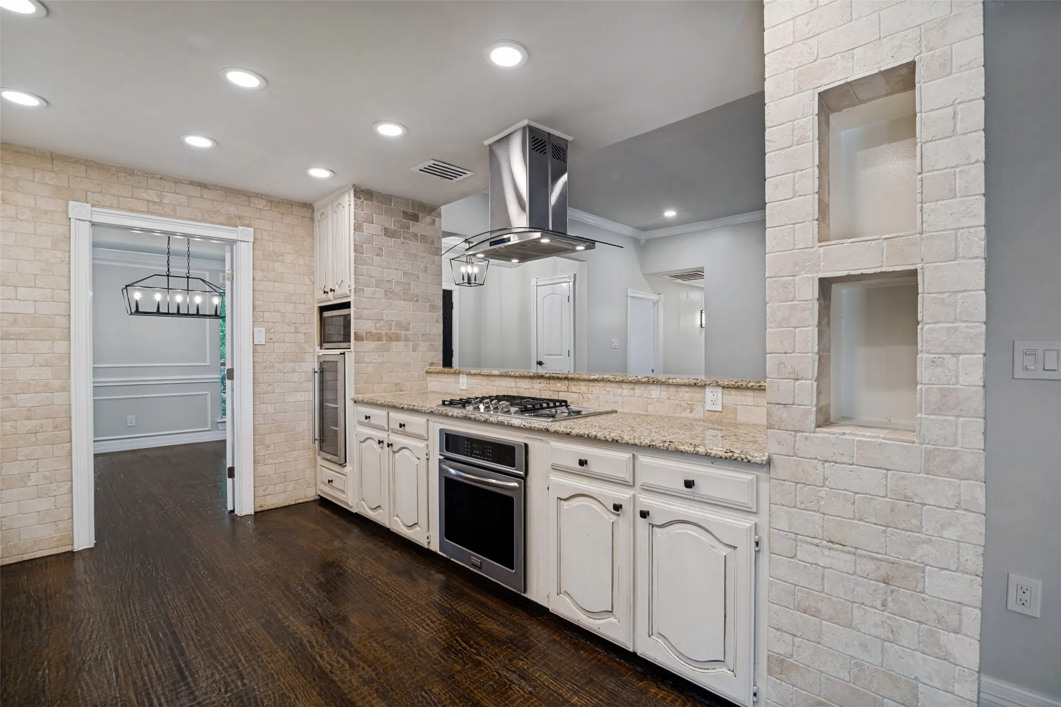 Single Family Residence For Rent in Dallas County , 2641 Windswept Lane, Mesquite, Texas 75181, 4 Bedroom, 3 Bathroom, 2 Garage spaces, 2,192 Sqft, built in 1988, mls#21406245, Real Estate Agent in Mesquite, Homes For Rent in Dallas county, Homes For Rent in Mesquite, Realtor in Mesquite Texas, Real Estate Brokerage Independent Realty Texas, Luminita Cordes Realtor