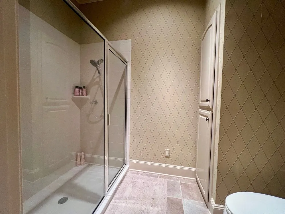 Single Family Residence For Rent in Wood County , 1256 Private Road 5980, Yantis, Texas 75497, 3 Bedroom, 5 Bathroom, 2 Garage spaces, 3,902 Sqft, built in 2000, mls#21397644, Real Estate Agent in Yantis, Homes For Rent in Wood county, Homes For Rent in Yantis, Realtor in Yantis Texas, Real Estate Brokerage Independent Realty Texas, Luminita Cordes Realtor