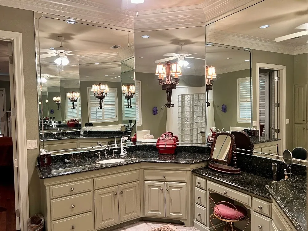Single Family Residence For Rent in Wood County , 1256 Private Road 5980, Yantis, Texas 75497, 3 Bedroom, 5 Bathroom, 2 Garage spaces, 3,902 Sqft, built in 2000, mls#21397644, Real Estate Agent in Yantis, Homes For Rent in Wood county, Homes For Rent in Yantis, Realtor in Yantis Texas, Real Estate Brokerage Independent Realty Texas, Luminita Cordes Realtor