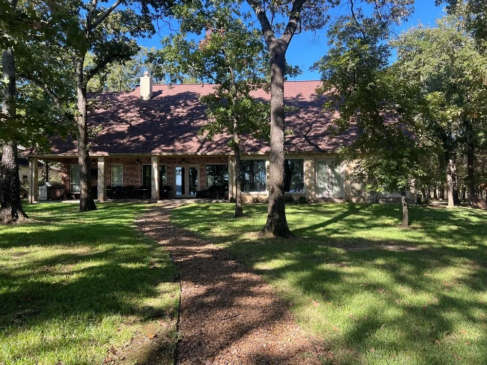 Single Family Residence For Rent in Wood County , 1256 Private Road 5980, Yantis, Texas 75497, 3 Bedroom, 5 Bathroom, 2 Garage spaces, 3,902 Sqft, built in 2000, mls#21397644, Real Estate Agent in Yantis, Homes For Rent in Wood county, Homes For Rent in Yantis, Realtor in Yantis Texas, Real Estate Brokerage Independent Realty Texas, Luminita Cordes Realtor