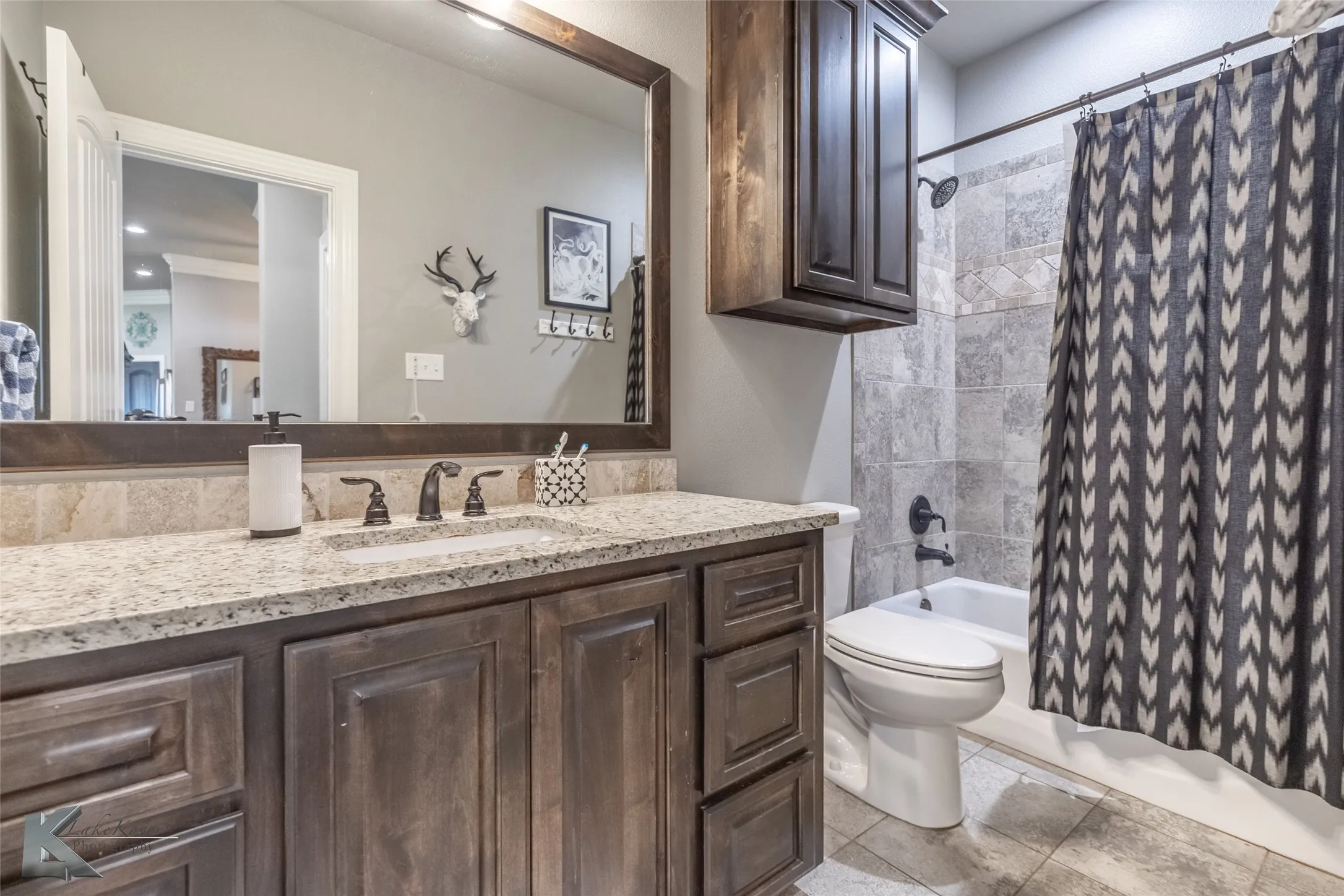 Single Family Residence For Sale in Taylor County , 349 Mill Creek Drive, Abilene, Texas 79602, 4 Bedroom, 2 Bathroom, 2 Garage spaces, 2,003 Sqft, built in 2015, mls#21406170, Real Estate Agent in Abilene, Homes For Sale in Taylor county, Homes For Sale in Abilene, Realtor in Abilene Texas, Real Estate Brokerage Independent Realty Texas, Luminita Cordes Realtor