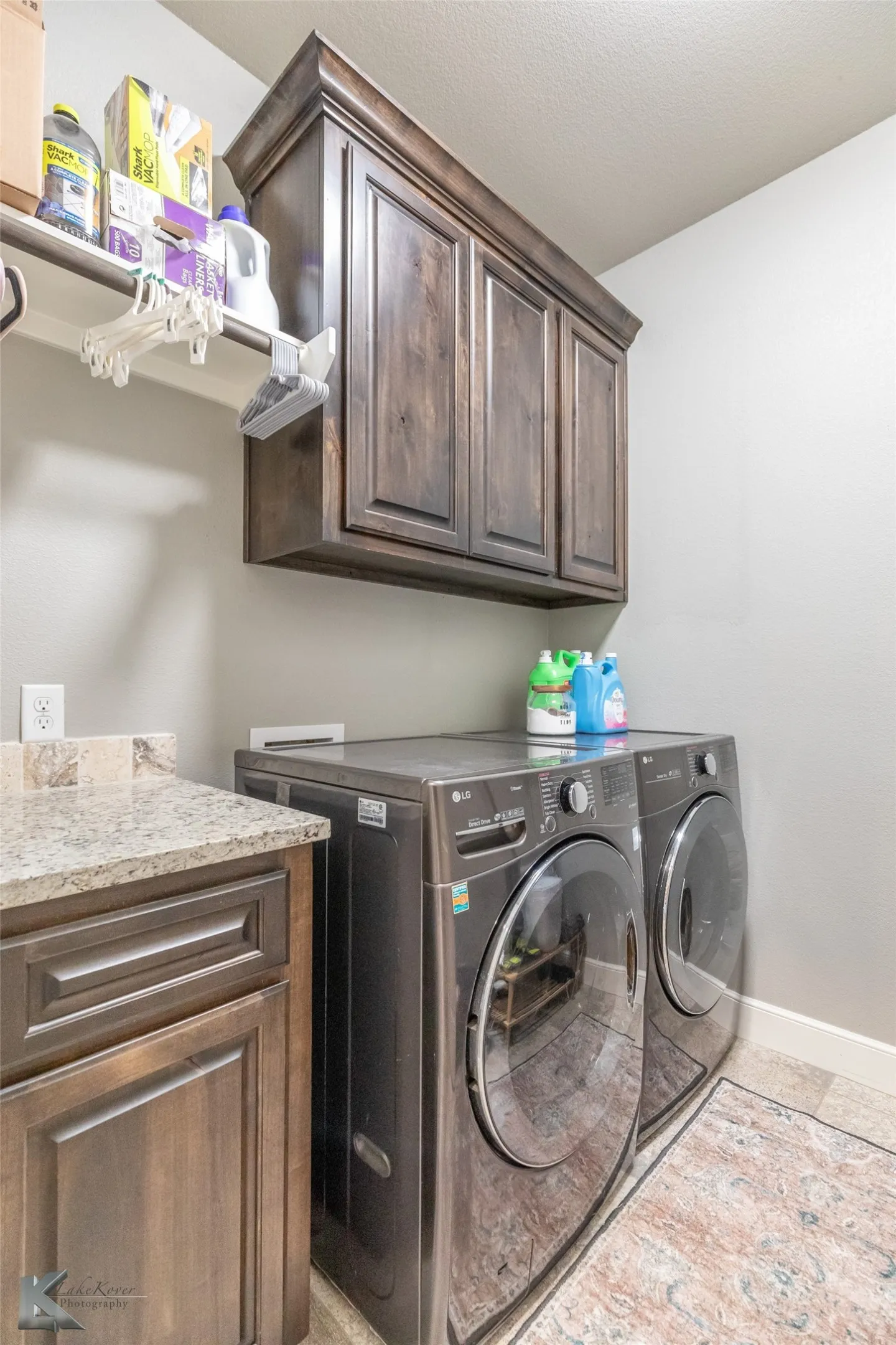 Single Family Residence For Sale in Taylor County , 349 Mill Creek Drive, Abilene, Texas 79602, 4 Bedroom, 2 Bathroom, 2 Garage spaces, 2,003 Sqft, built in 2015, mls#21406170, Real Estate Agent in Abilene, Homes For Sale in Taylor county, Homes For Sale in Abilene, Realtor in Abilene Texas, Real Estate Brokerage Independent Realty Texas, Luminita Cordes Realtor