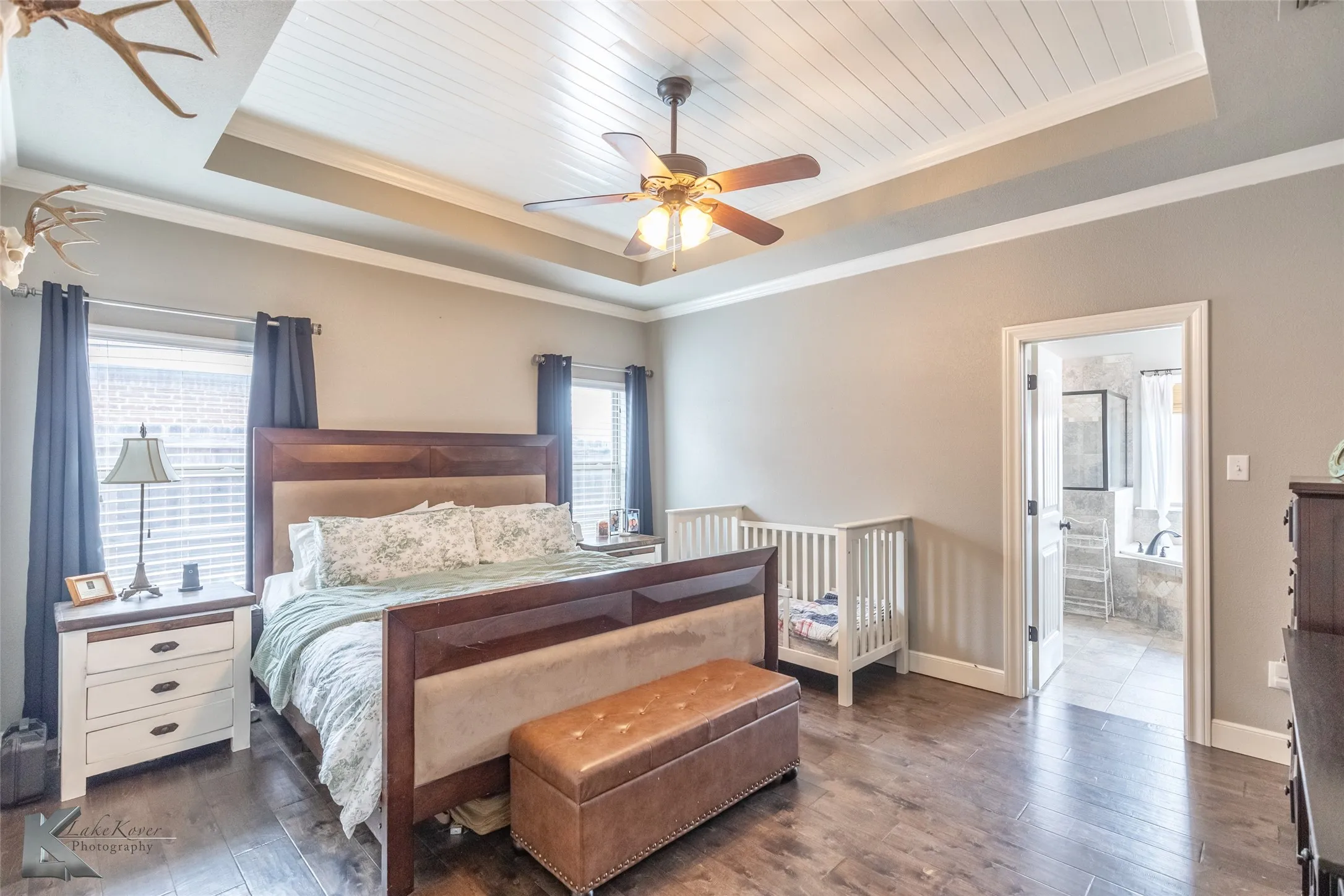 Single Family Residence For Sale in Taylor County , 349 Mill Creek Drive, Abilene, Texas 79602, 4 Bedroom, 2 Bathroom, 2 Garage spaces, 2,003 Sqft, built in 2015, mls#21406170, Real Estate Agent in Abilene, Homes For Sale in Taylor county, Homes For Sale in Abilene, Realtor in Abilene Texas, Real Estate Brokerage Independent Realty Texas, Luminita Cordes Realtor