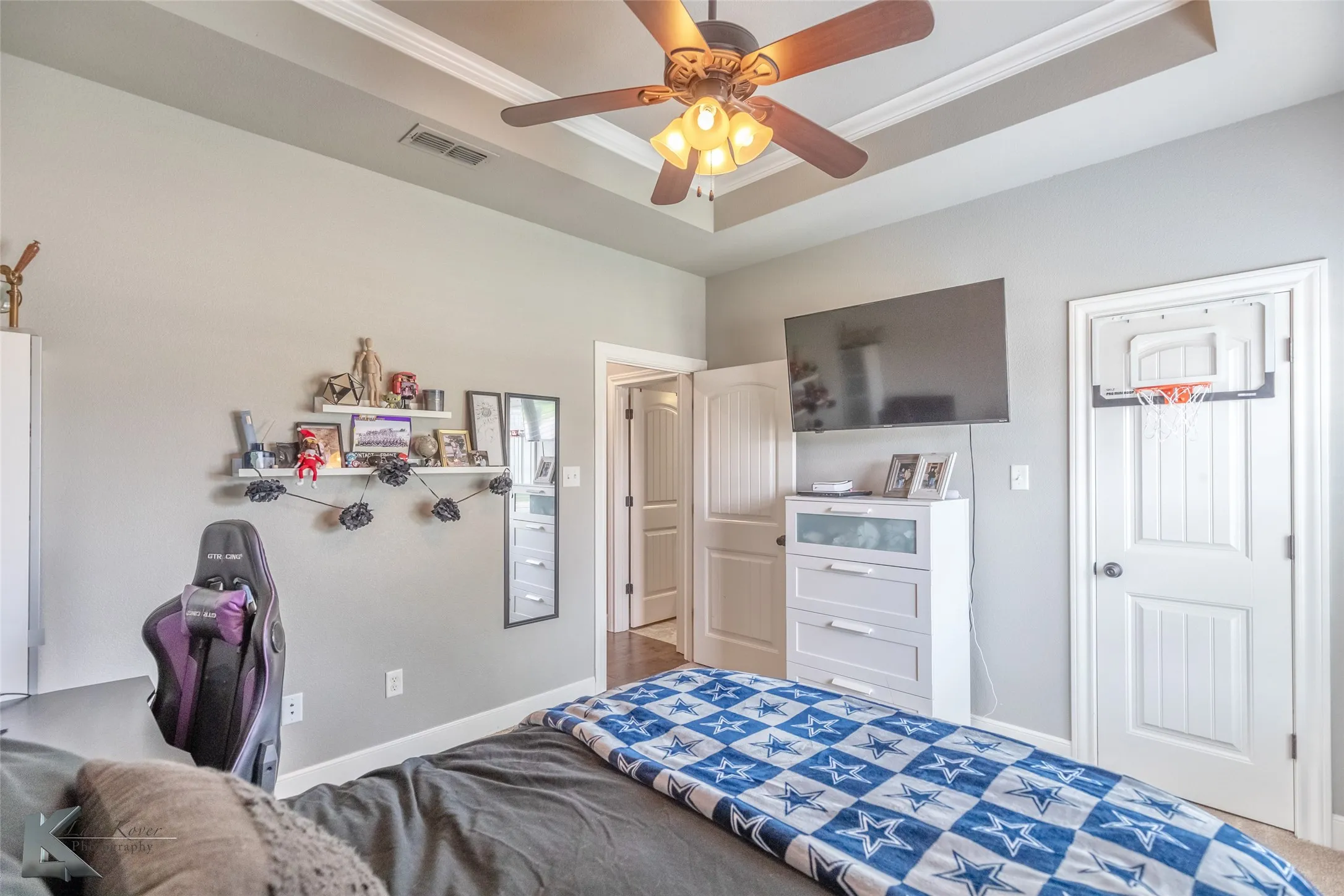 Single Family Residence For Sale in Taylor County , 349 Mill Creek Drive, Abilene, Texas 79602, 4 Bedroom, 2 Bathroom, 2 Garage spaces, 2,003 Sqft, built in 2015, mls#21406170, Real Estate Agent in Abilene, Homes For Sale in Taylor county, Homes For Sale in Abilene, Realtor in Abilene Texas, Real Estate Brokerage Independent Realty Texas, Luminita Cordes Realtor
