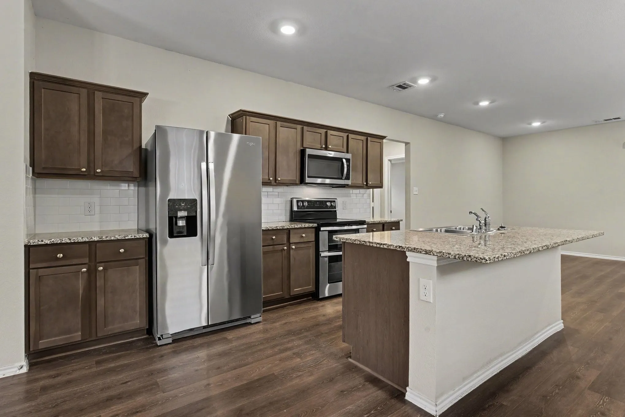 Single Family Residence For Sale in Kaufman County , 2921 Mourning Dove Trail, Crandall, Texas 75114, 3 Bedroom, 2 Bathroom, 2 Garage spaces, 1,422 Sqft, built in 2020, mls#21403421, Real Estate Agent in Crandall, Homes For Sale in Kaufman county, Homes For Sale in Crandall, Realtor in Crandall Texas, Real Estate Brokerage Independent Realty Texas, Luminita Cordes Realtor
