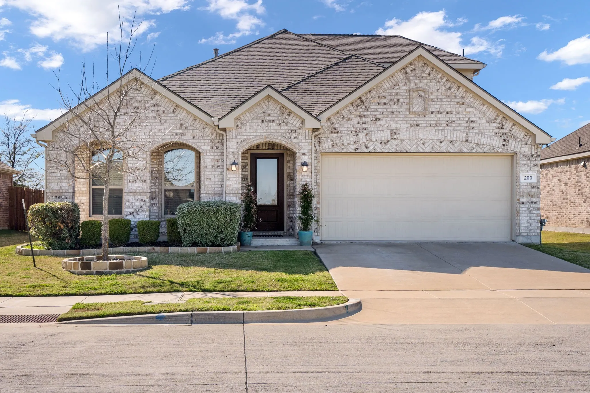 Single Family Residence For Rent in Collin County , 200 Copper Switch Drive, Anna, Texas 75409, 4 Bedroom, 3 Bathroom, 2 Garage spaces, 2,303 Sqft, built in 2020, mls#21406217, Real Estate Agent in Anna, Homes For Rent in Collin county, Homes For Rent in Anna, Realtor in Anna Texas, Real Estate Brokerage Independent Realty Texas, Luminita Cordes Realtor