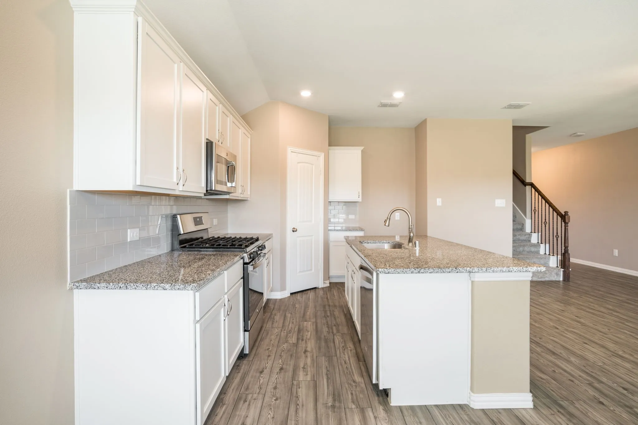 Single Family Residence For Rent in Collin County , 200 Copper Switch Drive, Anna, Texas 75409, 4 Bedroom, 3 Bathroom, 2 Garage spaces, 2,303 Sqft, built in 2020, mls#21406217, Real Estate Agent in Anna, Homes For Rent in Collin county, Homes For Rent in Anna, Realtor in Anna Texas, Real Estate Brokerage Independent Realty Texas, Luminita Cordes Realtor