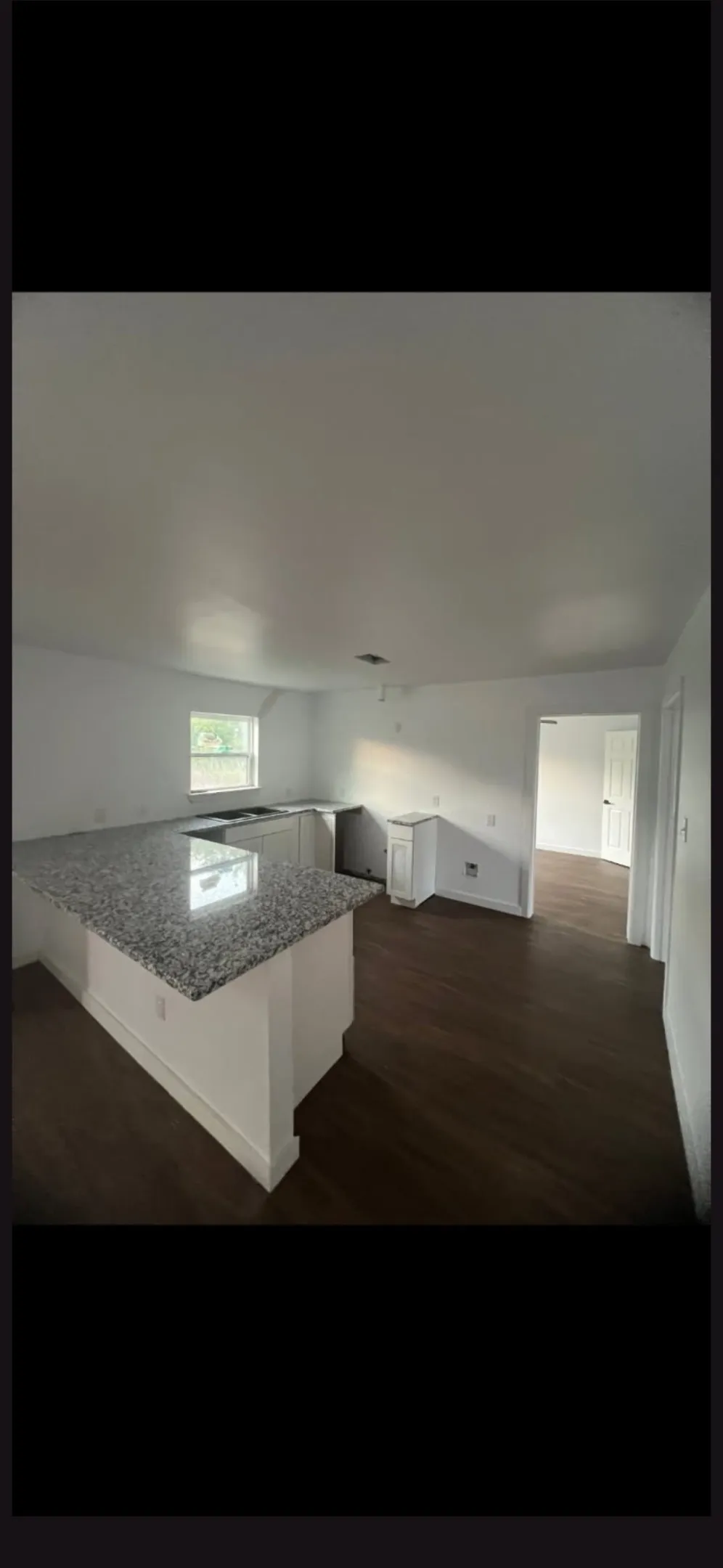 Single Family Residence For Sale in Mc Lennan County , 920 Hines Avenue, Waco, Texas 76706, 3 Bedroom, 3 Bathroom, Garage spaces, 1,374 Sqft, built in 1950, mls#21406251, Real Estate Agent in Waco, Homes For Sale in Mc Lennan county, Homes For Sale in Waco, Realtor in Waco Texas, Real Estate Brokerage Independent Realty Texas, Luminita Cordes Realtor
