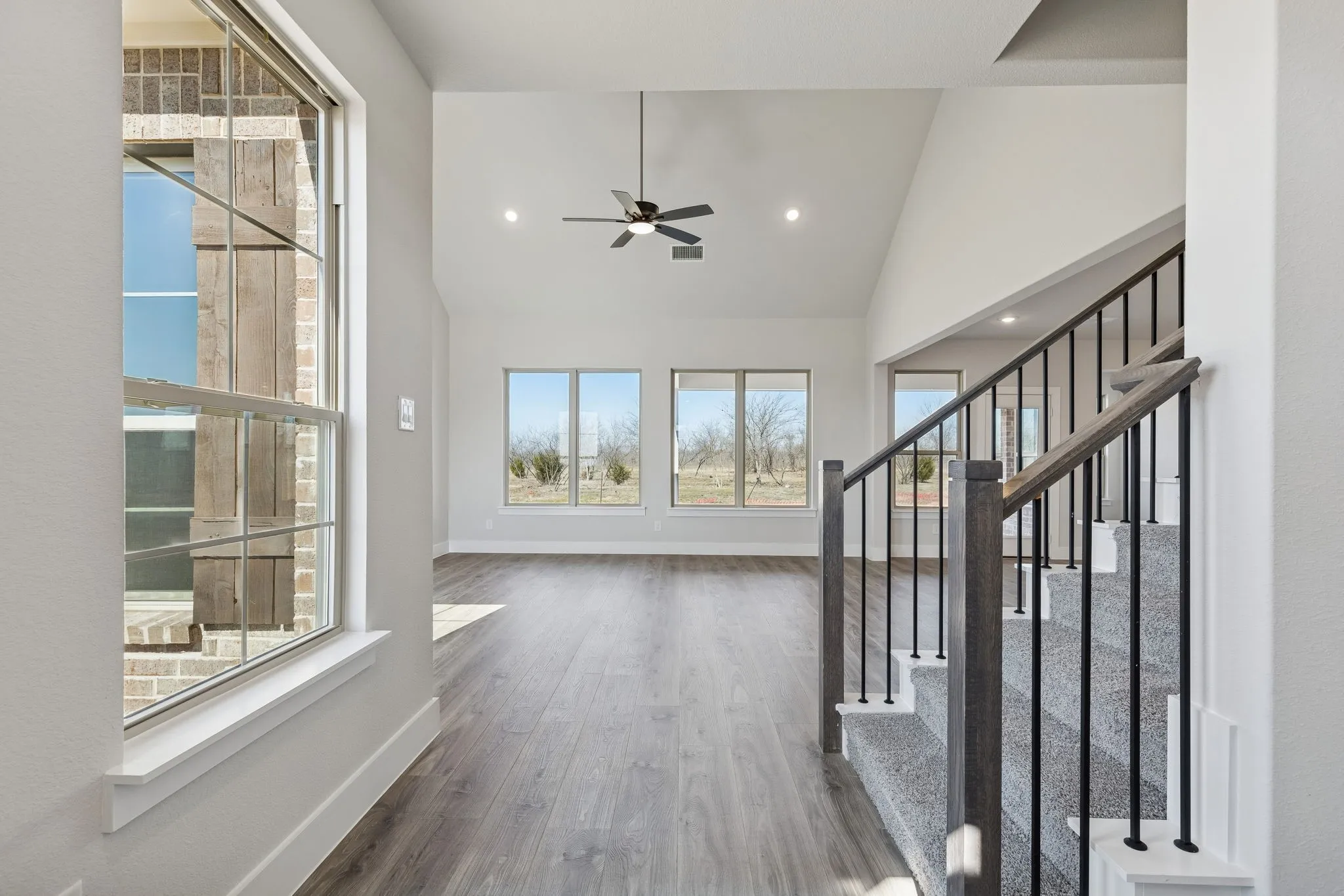 Single Family Residence For Sale in Ellis County , 410 Rancher Trail, Waxahachie, Texas 75165, 4 Bedroom, 4 Bathroom, 3 Garage spaces, 2,727 Sqft, built in 2026, mls#21406263, Real Estate Agent in Waxahachie, Homes For Sale in Ellis county, Homes For Sale in Waxahachie, Realtor in Waxahachie Texas, Real Estate Brokerage Independent Realty Texas, Luminita Cordes Realtor