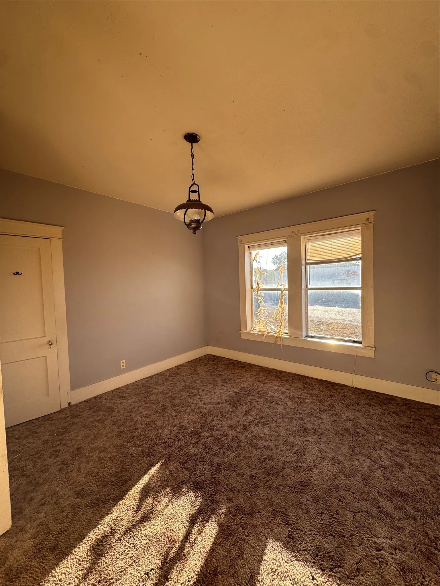 Duplex For Rent in Taylor County , 701 E 11th S A, Abilene, Texas 79603, 1 Bedroom, 1 Bathroom, Garage spaces, 800 Sqft, built in 1935, mls#21406277, Real Estate Agent in Abilene, Homes For Rent in Taylor county, Homes For Rent in Abilene, Realtor in Abilene Texas, Real Estate Brokerage Independent Realty Texas, Luminita Cordes Realtor
