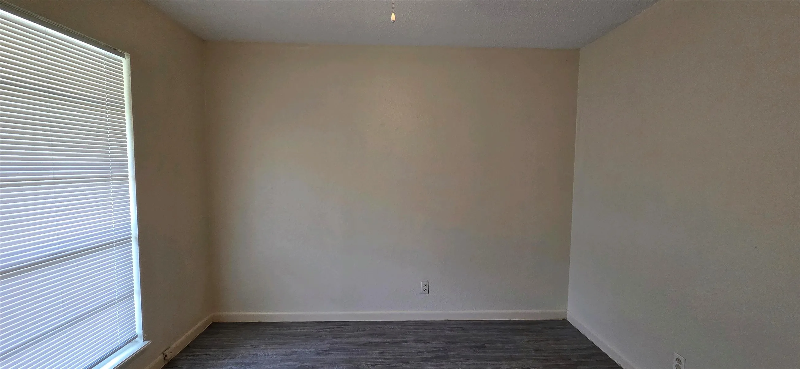 Quadruplex For Sale in Gregg County , 117 E Hoyt Drive, Longview, Texas 75601, 7 Bedroom, 5 Bathroom, Garage spaces, 0 Sqft, built in 1956, mls#21406088, Real Estate Agent in Longview, Homes For Sale in Gregg county, Homes For Sale in Longview, Realtor in Longview Texas, Real Estate Brokerage Independent Realty Texas, Luminita Cordes Realtor