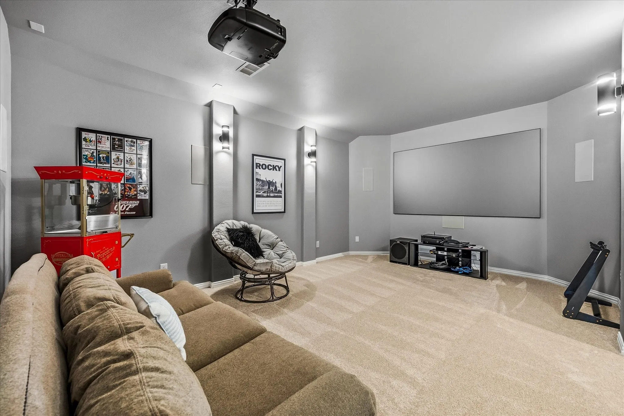 Single Family Residence For Sale in Denton County , 2355 Cutting Horse Trail, Frisco, Texas 75036, 4 Bedroom, 5 Bathroom, 3 Garage spaces, 4,588 Sqft, built in 2016, mls#21396205, Real Estate Agent in Frisco, Homes For Sale in Denton county, Homes For Sale in Frisco, Realtor in Frisco Texas, Real Estate Brokerage Independent Realty Texas, Luminita Cordes Realtor