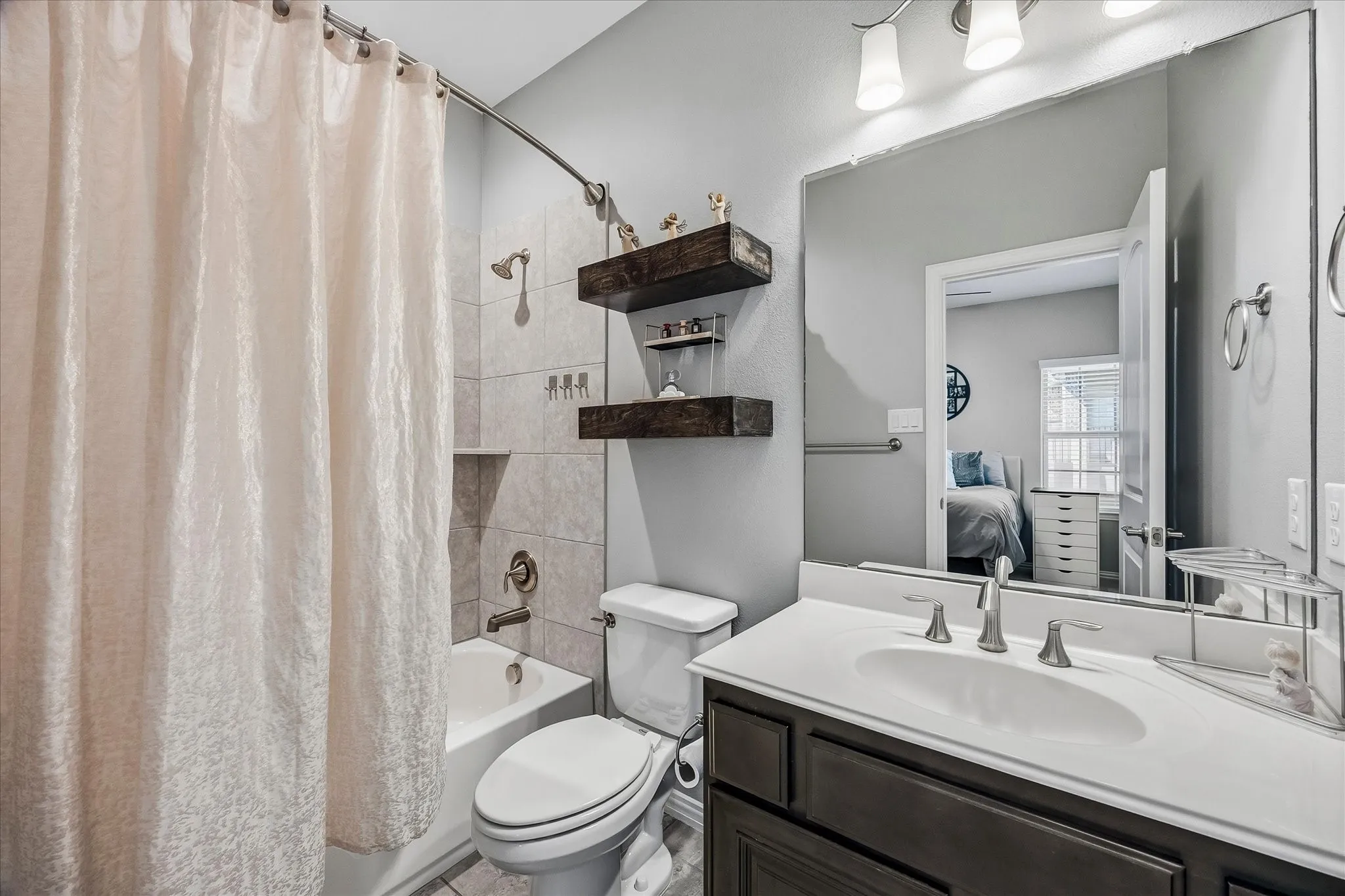 Ensuite Bathroom
