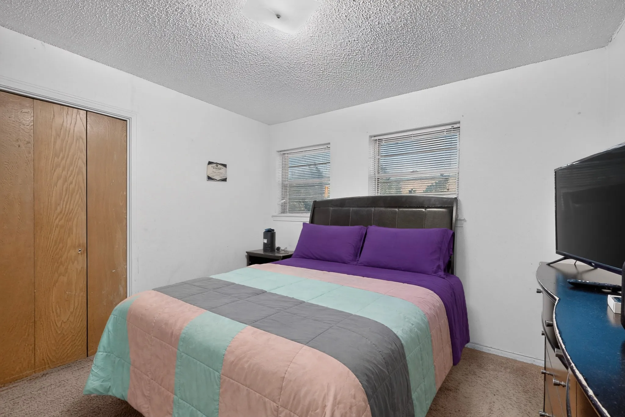 Single Family Residence For Sale in Dallas County , 2718 Mossglen Drive, Dallas, Texas 75227, 3 Bedroom, 2 Bathroom, 2 Garage spaces, 1,751 Sqft, built in 2016, mls#21404522, Real Estate Agent in Dallas, Homes For Sale in Dallas county, Homes For Sale in Dallas, Realtor in Dallas Texas, Real Estate Brokerage Independent Realty Texas, Luminita Cordes Realtor