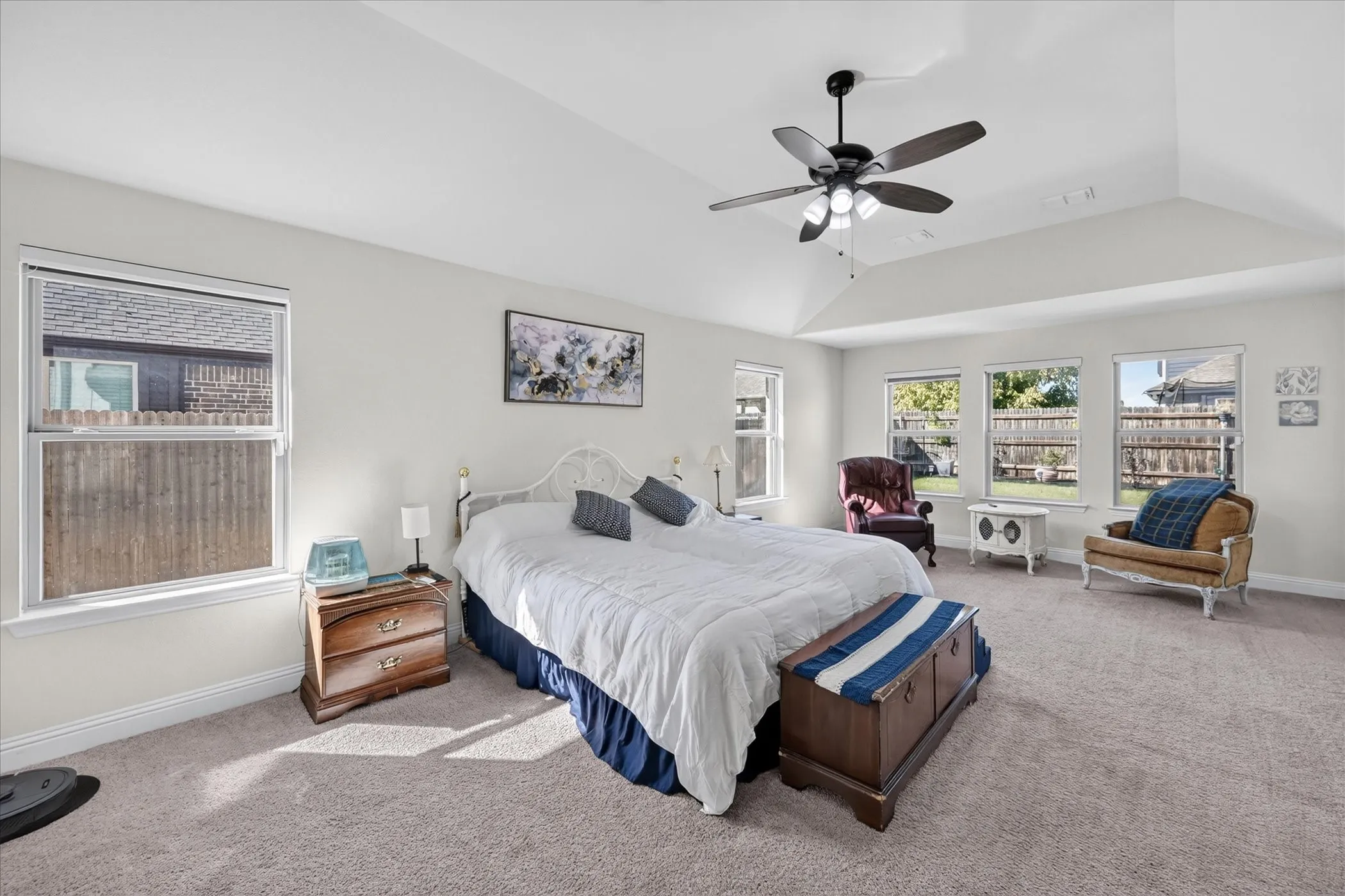 Single Family Residence For Sale in Ellis County , 457 Wolf Creek Drive, Waxahachie, Texas 75165, 5 Bedroom, 3 Bathroom, 2 Garage spaces, 3,280 Sqft, built in 2021, mls#21406214, Real Estate Agent in Waxahachie, Homes For Sale in Ellis county, Homes For Sale in Waxahachie, Realtor in Waxahachie Texas, Real Estate Brokerage Independent Realty Texas, Luminita Cordes Realtor