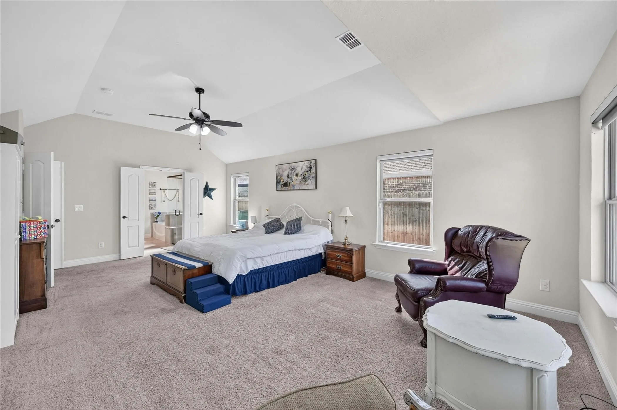 Single Family Residence For Sale in Ellis County , 457 Wolf Creek Drive, Waxahachie, Texas 75165, 5 Bedroom, 3 Bathroom, 2 Garage spaces, 3,280 Sqft, built in 2021, mls#21406214, Real Estate Agent in Waxahachie, Homes For Sale in Ellis county, Homes For Sale in Waxahachie, Realtor in Waxahachie Texas, Real Estate Brokerage Independent Realty Texas, Luminita Cordes Realtor