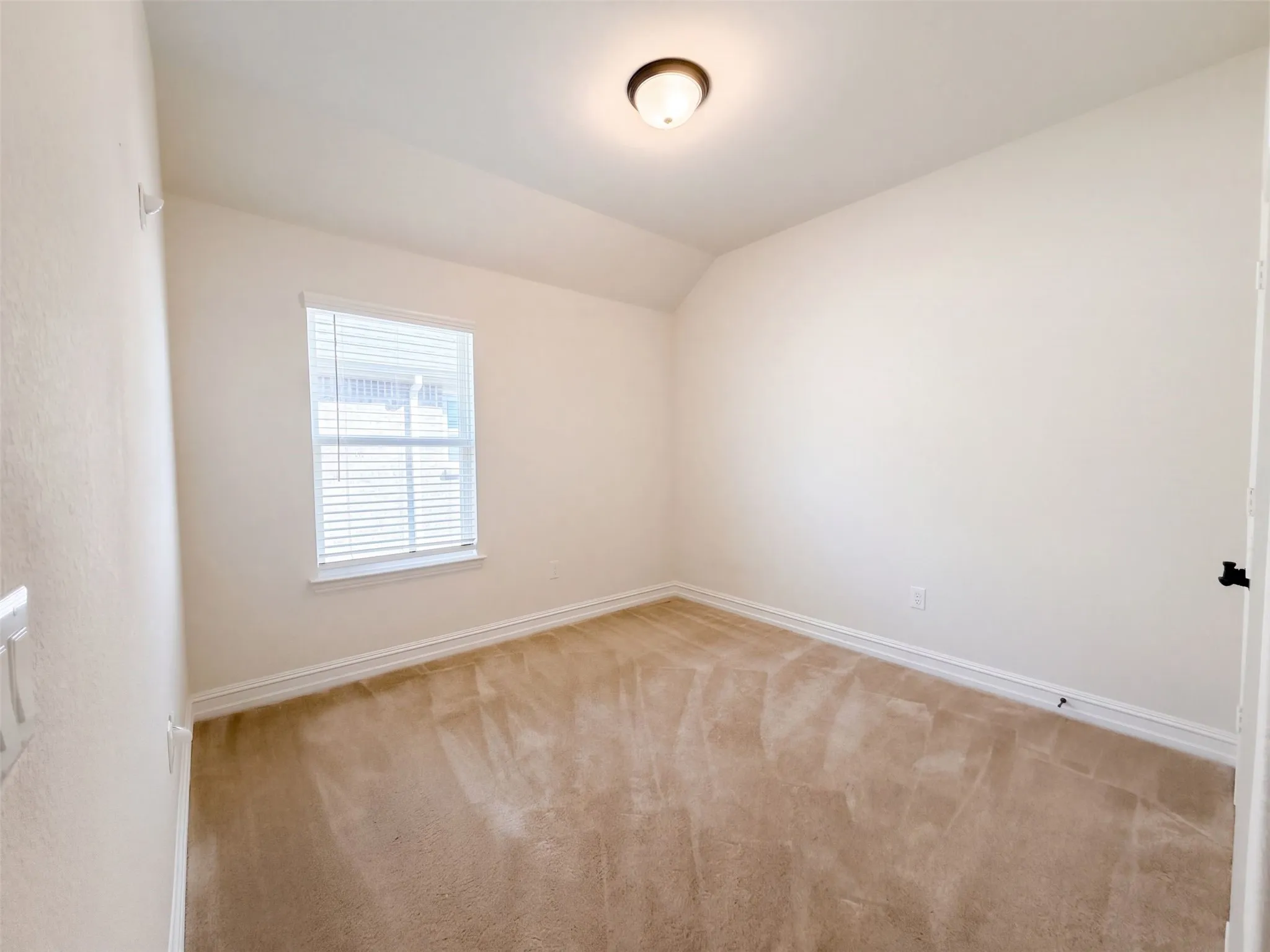 Single Family Residence For Sale in Collin County , 3412 Lillian Court, Celina, Texas 75009, 3 Bedroom, 2 Bathroom, 2 Garage spaces, 1,987 Sqft, built in 2021, mls#21406282, Real Estate Agent in Celina, Homes For Sale in Collin county, Homes For Sale in Celina, Realtor in Celina Texas, Real Estate Brokerage Independent Realty Texas, Luminita Cordes Realtor