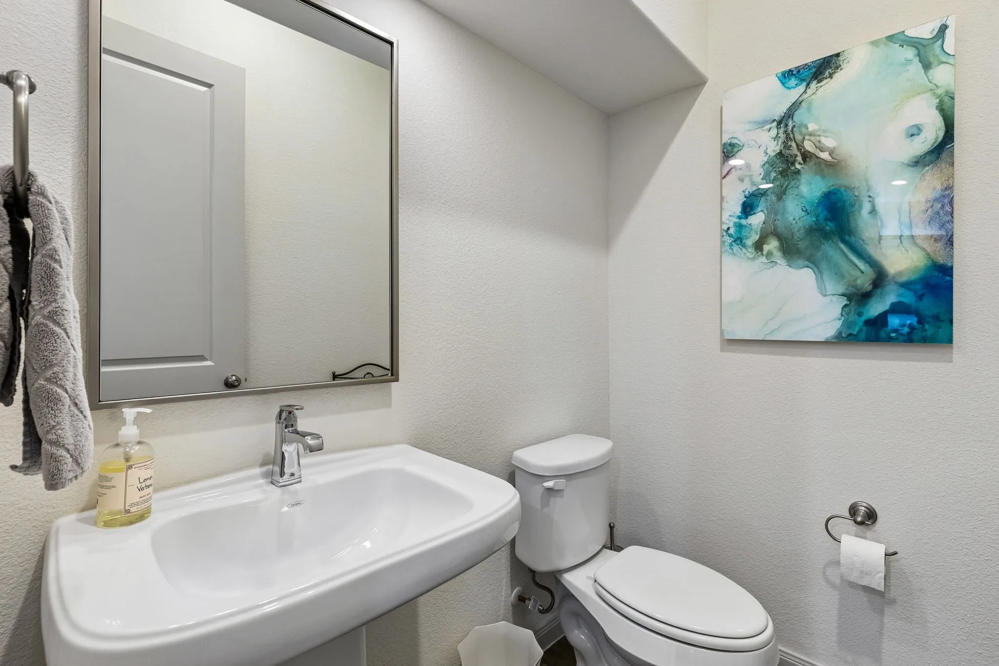 Townhouse For Sale in Denton County , 8483 Canal Street, Frisco, Texas 75034, 2 Bedroom, 3 Bathroom, 2 Garage spaces, 1,731 Sqft, built in 2016, mls#21399032, Real Estate Agent in Frisco, Homes For Sale in Denton county, Homes For Sale in Frisco, Realtor in Frisco Texas, Real Estate Brokerage Independent Realty Texas, Luminita Cordes Realtor