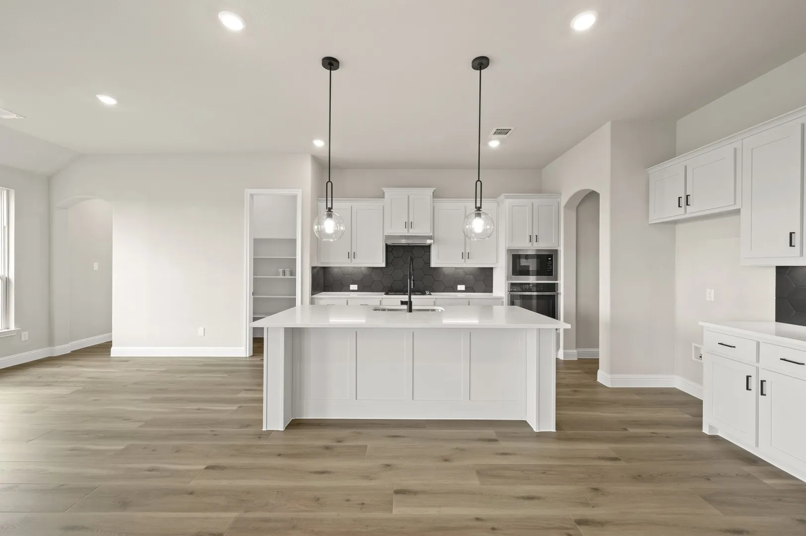 Concept 2464 Kitchen