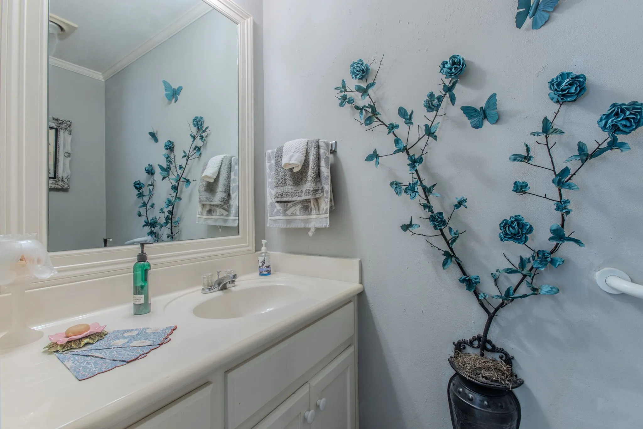 Single Family Residence For Sale in Mc Lennan County , 408 Telluride, Waco, Texas 76712, 4 Bedroom, 3 Bathroom, 2 Garage spaces, 2,533 Sqft, built in 1996, mls#21402102, Real Estate Agent in Waco, Homes For Sale in Mc Lennan county, Homes For Sale in Waco, Realtor in Waco Texas, Real Estate Brokerage Independent Realty Texas, Luminita Cordes Realtor