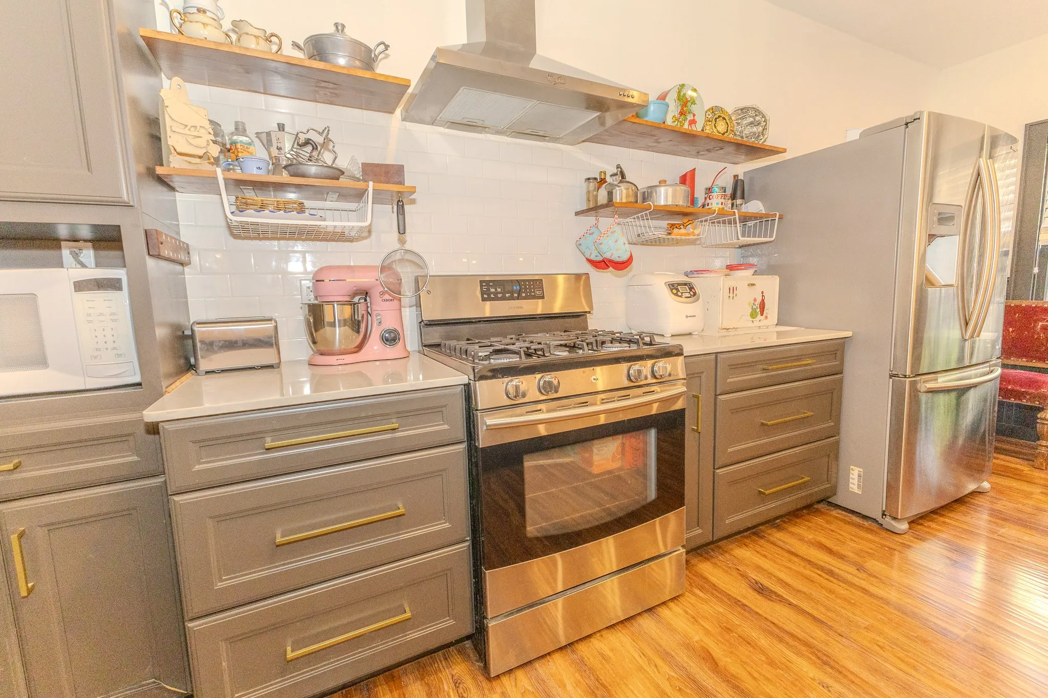 Single Family Residence For Sale in Taylor County , 1125 Hollis Drive, Abilene, Texas 79605, 2 Bedroom, 2 Bathroom, 2 Garage spaces, 1,793 Sqft, built in 1937, mls#21406303, Real Estate Agent in Abilene, Homes For Sale in Taylor county, Homes For Sale in Abilene, Realtor in Abilene Texas, Real Estate Brokerage Independent Realty Texas, Luminita Cordes Realtor