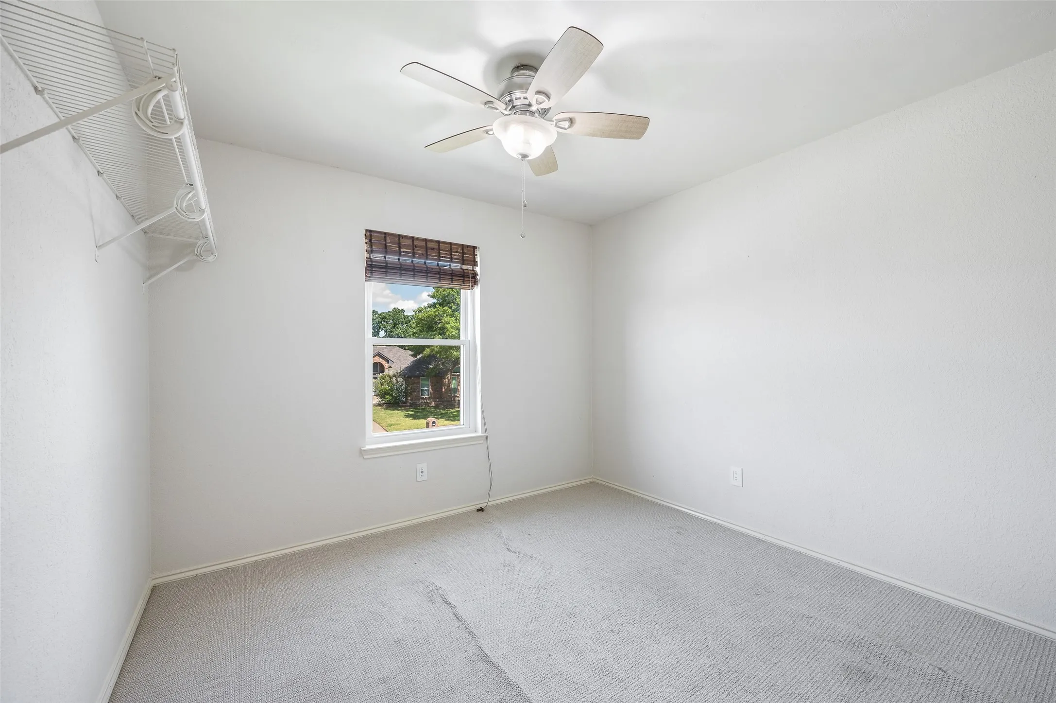 Single Family Residence For Sale in Denton County , 1028 Colony Street, Flower Mound, Texas 75028, 3 Bedroom, 3 Bathroom, 2 Garage spaces, 2,023 Sqft, built in 1985, mls#21393897, Real Estate Agent in Flower Mound, Homes For Sale in Denton county, Homes For Sale in Flower Mound, Realtor in Flower Mound Texas, Real Estate Brokerage Independent Realty Texas, Luminita Cordes Realtor