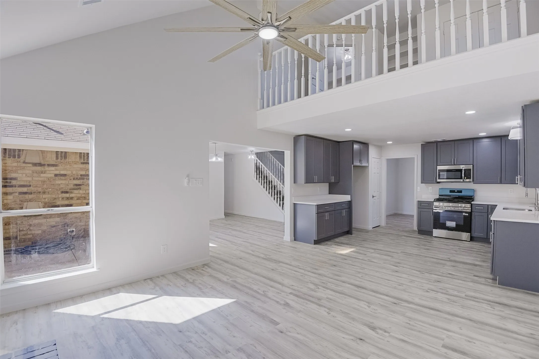 Single Family Residence For Sale in Dallas County , 5914 Beacon Drive, Rowlett, Texas 75089, 3 Bedroom, 3 Bathroom, 2 Garage spaces, 2,385 Sqft, built in 1988, mls#21401274, Real Estate Agent in Rowlett, Homes For Sale in Dallas county, Homes For Sale in Rowlett, Realtor in Rowlett Texas, Real Estate Brokerage Independent Realty Texas, Luminita Cordes Realtor