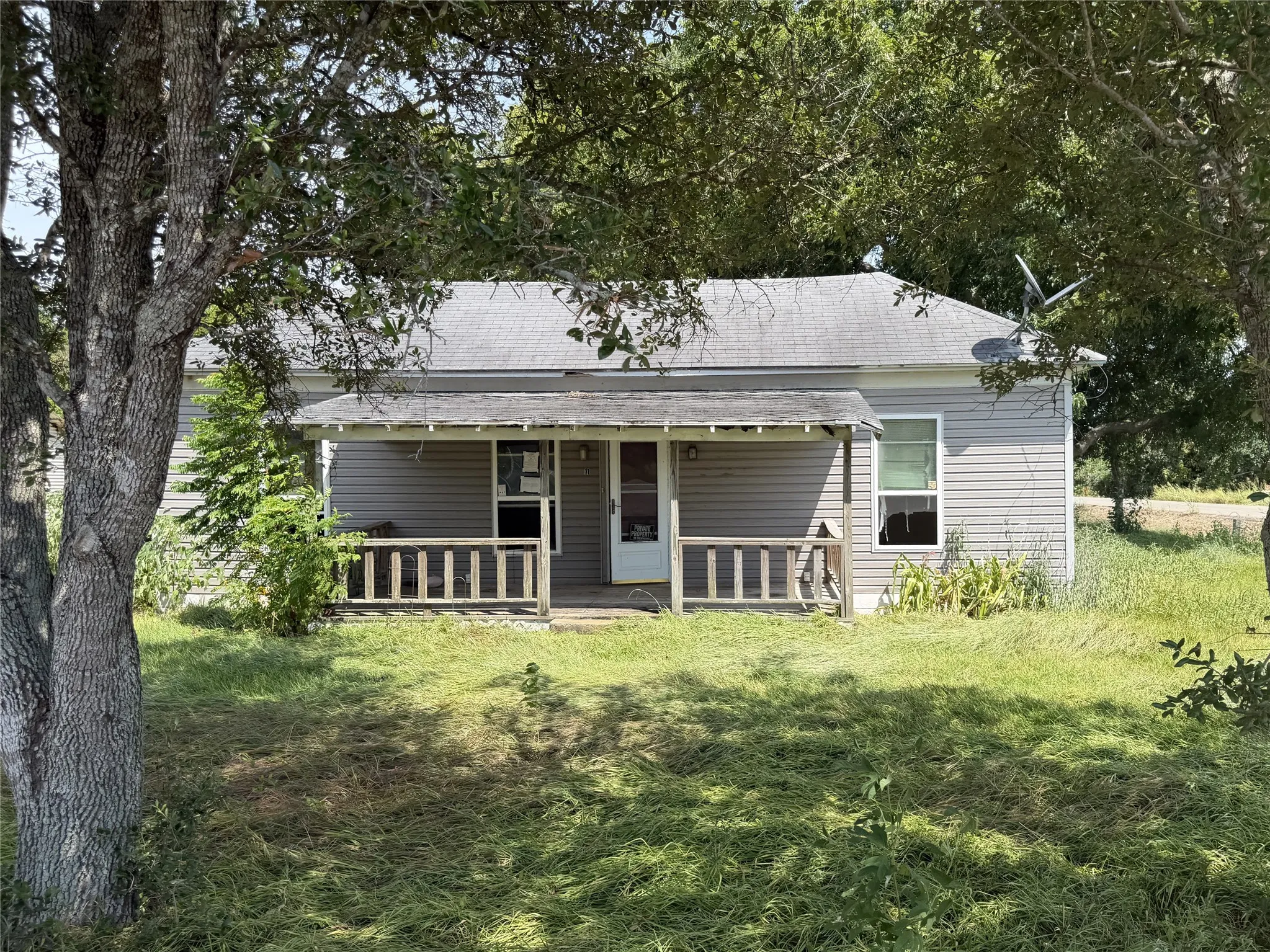 Single Family Residence For Sale in Jackson (TX) County , 11 Laguna, La Ward, Texas 77970, 2 Bedroom, 2 Bathroom, 2 Garage spaces, 1,337 Sqft, built in 2018, mls#21406307, Real Estate Agent in La Ward, Homes For Sale in Jackson (TX) county, Homes For Sale in La Ward, Realtor in La Ward Texas, Real Estate Brokerage Independent Realty Texas, Luminita Cordes Realtor