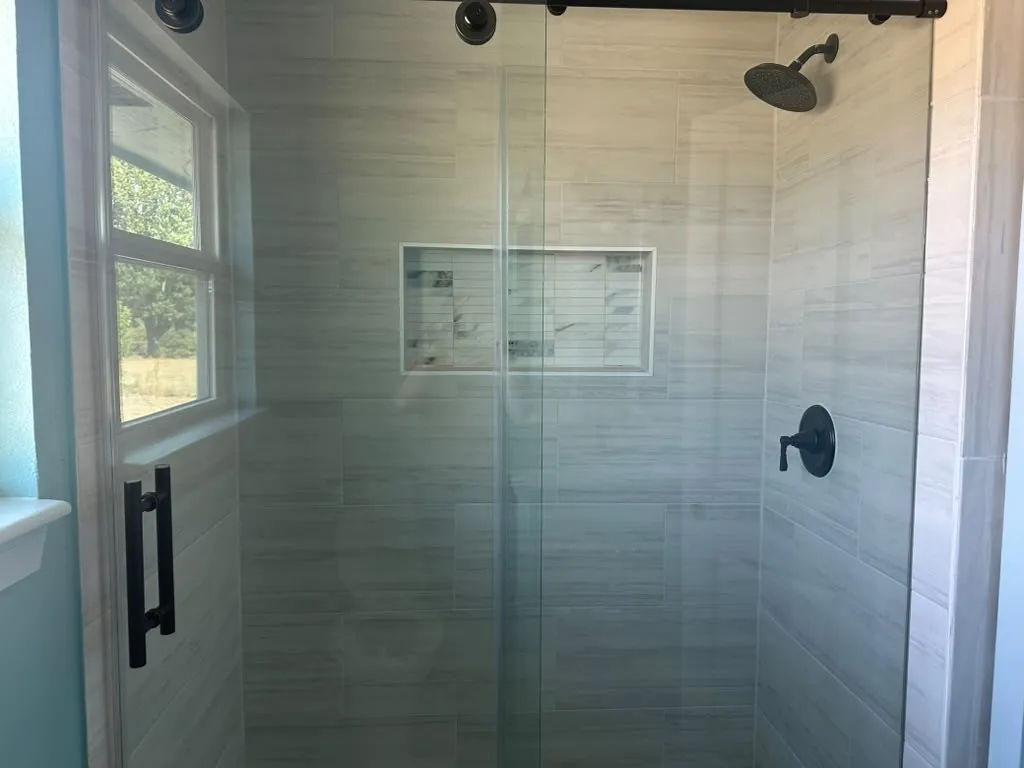 Manufactured Home For Rent in Collin County , 3472 Stickhorse Lane, Mc Kinney, Texas 75071, 2 Bedroom, 2 Bathroom, Garage spaces, 900 Sqft, built in 1984, mls#21406314, Real Estate Agent in Mc Kinney, Homes For Rent in Collin county, Homes For Rent in Mc Kinney, Realtor in Mc Kinney Texas, Real Estate Brokerage Independent Realty Texas, Luminita Cordes Realtor