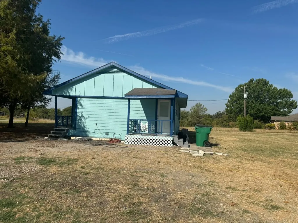Manufactured Home For Rent in Collin County , 3472 Stickhorse Lane, Mc Kinney, Texas 75071, 2 Bedroom, 2 Bathroom, Garage spaces, 900 Sqft, built in 1984, mls#21406314, Real Estate Agent in Mc Kinney, Homes For Rent in Collin county, Homes For Rent in Mc Kinney, Realtor in Mc Kinney Texas, Real Estate Brokerage Independent Realty Texas, Luminita Cordes Realtor