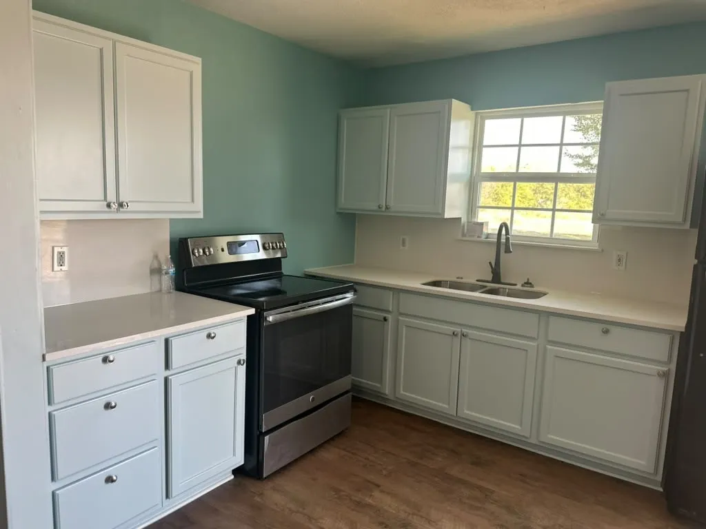 Manufactured Home For Rent in Collin County , 3472 Stickhorse Lane, Mc Kinney, Texas 75071, 2 Bedroom, 2 Bathroom, Garage spaces, 900 Sqft, built in 1984, mls#21406314, Real Estate Agent in Mc Kinney, Homes For Rent in Collin county, Homes For Rent in Mc Kinney, Realtor in Mc Kinney Texas, Real Estate Brokerage Independent Realty Texas, Luminita Cordes Realtor
