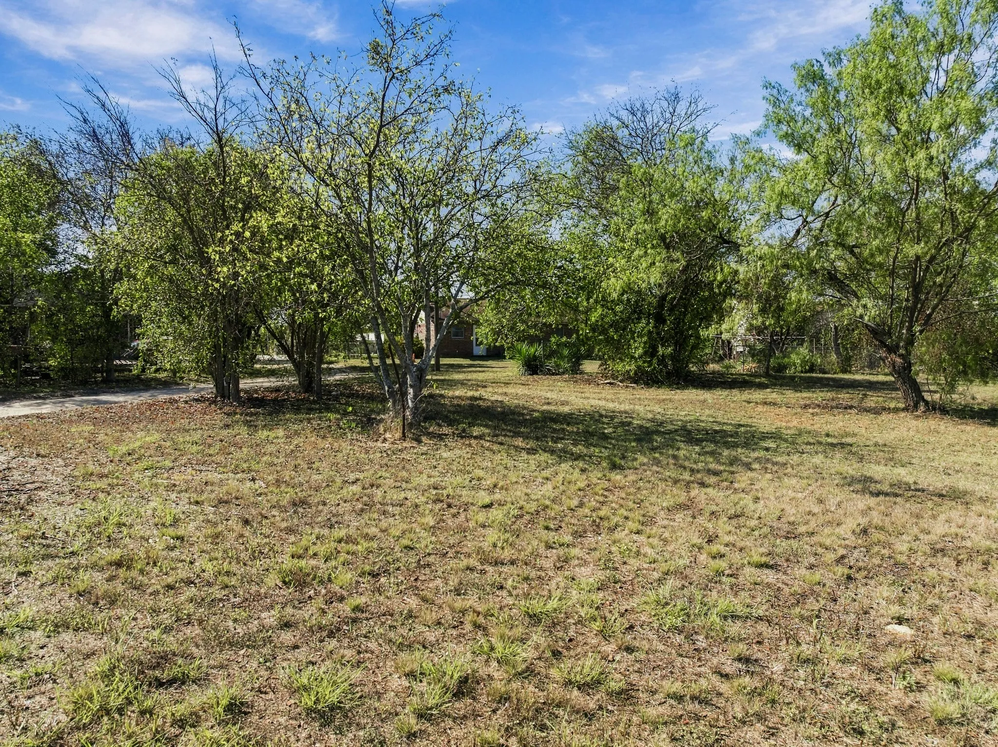 Unimproved Land For Sale in Hill County , TBD Corsicana & Pine Street, Hillsboro, Texas 76645, 0, 0, Garage spaces, 0 Sqft, built in 0, mls#21404608, Real Estate Agent in Hillsboro, Homes For Sale in Hill county, Homes For Sale in Hillsboro, Realtor in Hillsboro Texas, Real Estate Brokerage Independent Realty Texas, Luminita Cordes Realtor