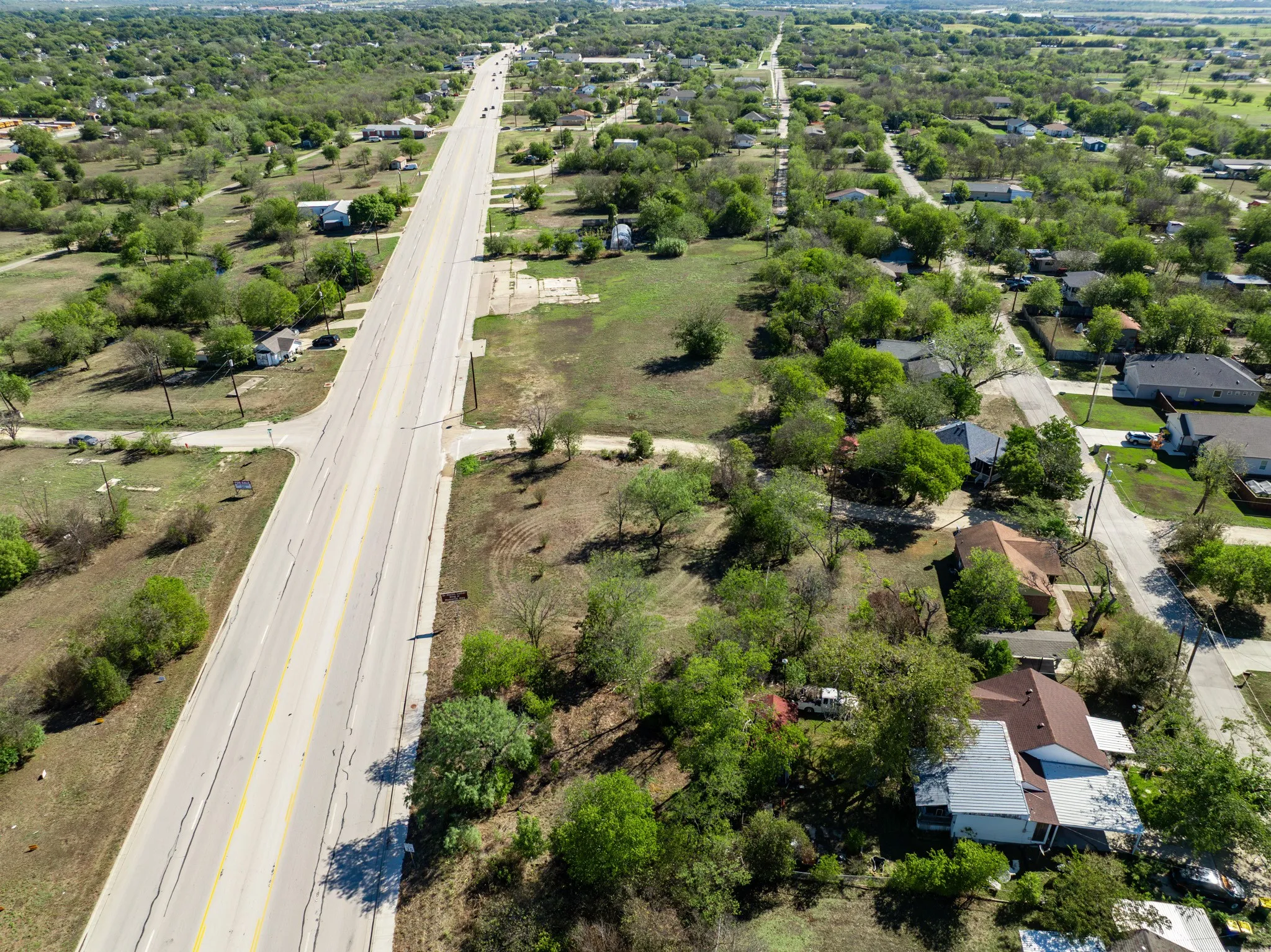 Unimproved Land For Sale in Hill County , TBD Corsicana & Pine Street, Hillsboro, Texas 76645, 0, 0, Garage spaces, 0 Sqft, built in 0, mls#21404608, Real Estate Agent in Hillsboro, Homes For Sale in Hill county, Homes For Sale in Hillsboro, Realtor in Hillsboro Texas, Real Estate Brokerage Independent Realty Texas, Luminita Cordes Realtor