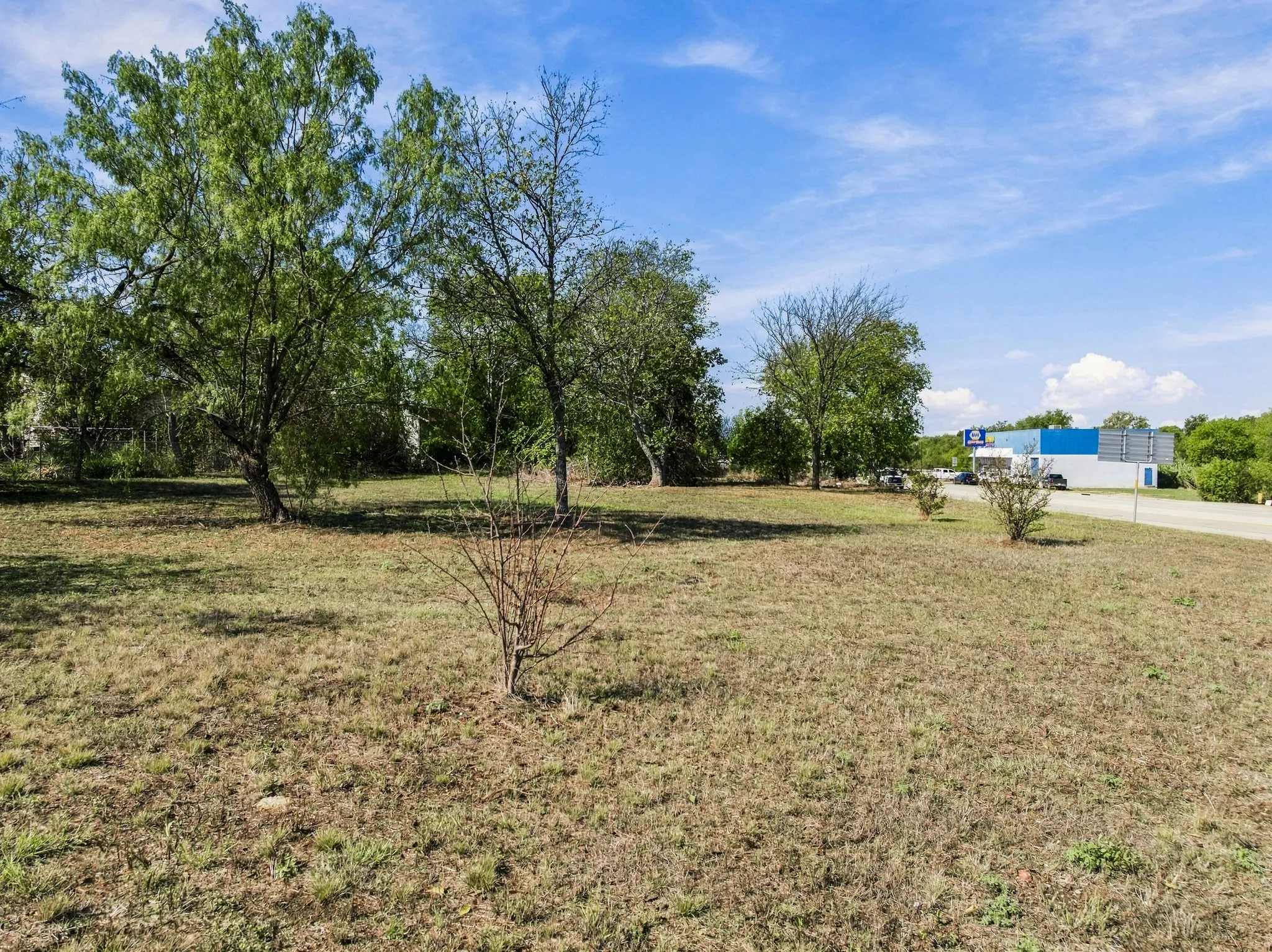 Unimproved Land For Sale in Hill County , TBD Corsicana & Pine Street, Hillsboro, Texas 76645, 0, 0, Garage spaces, 0 Sqft, built in 0, mls#21404608, Real Estate Agent in Hillsboro, Homes For Sale in Hill county, Homes For Sale in Hillsboro, Realtor in Hillsboro Texas, Real Estate Brokerage Independent Realty Texas, Luminita Cordes Realtor